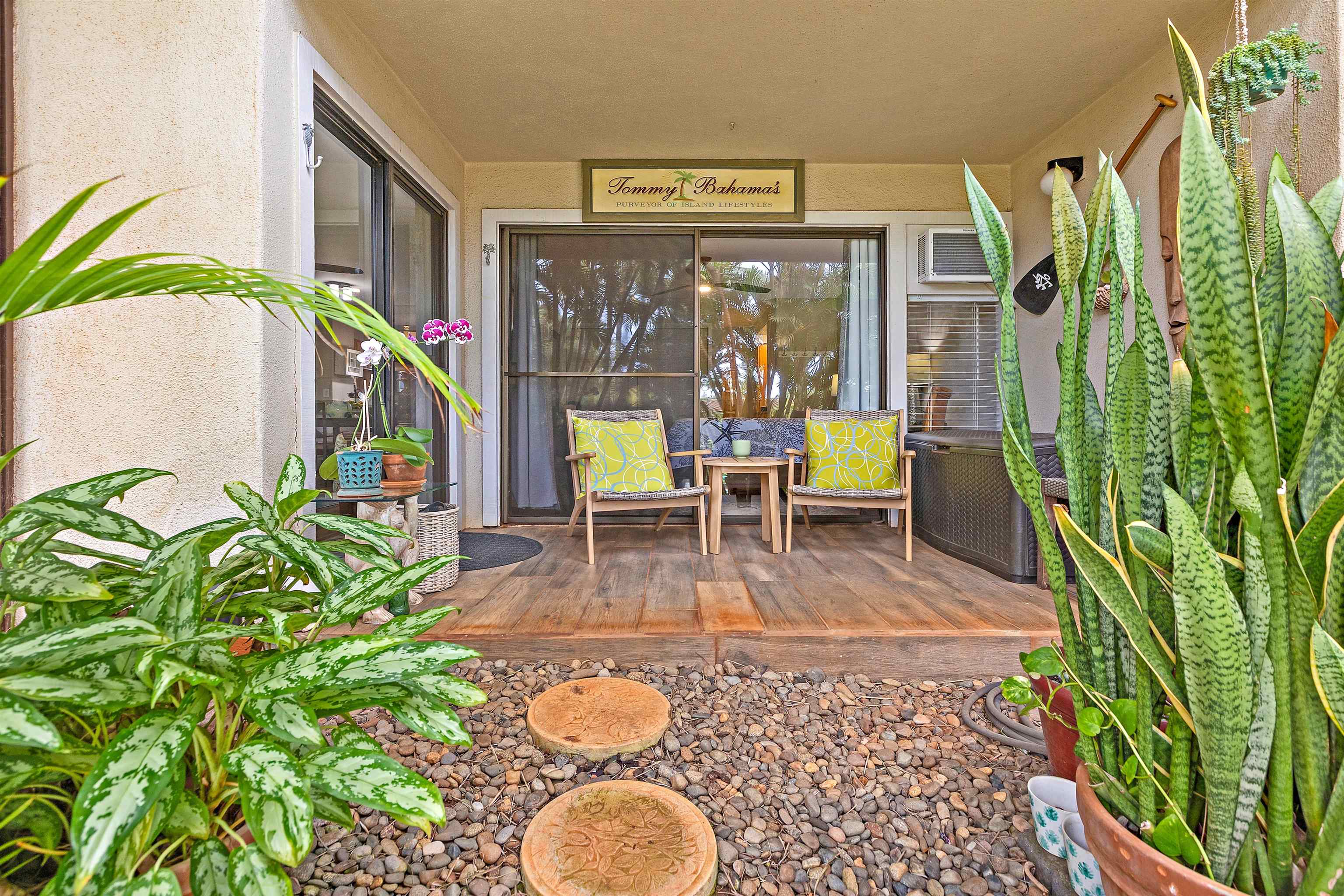 Hale Royale condo # A110, Lahaina, Hawaii - photo 27 of 35