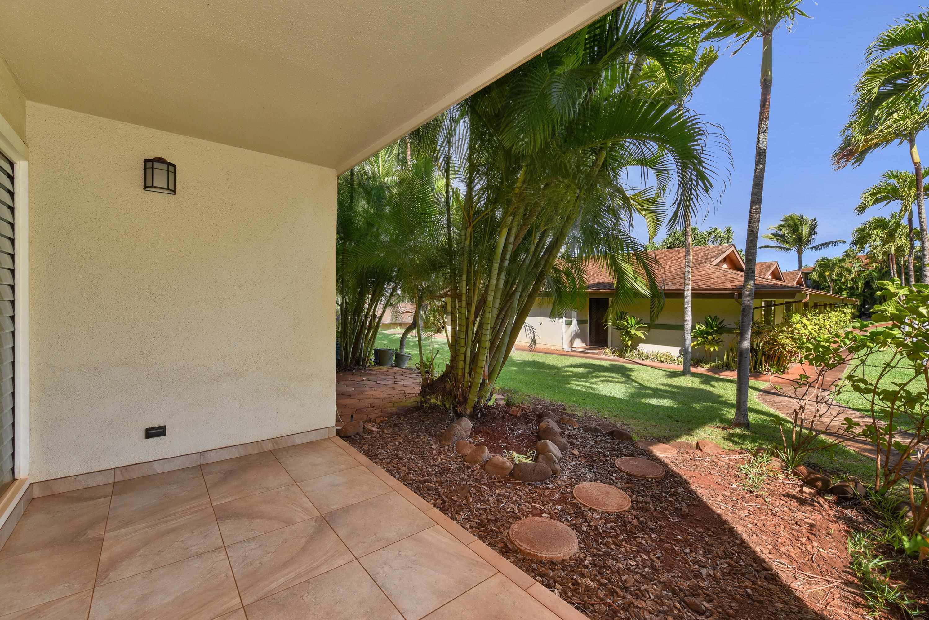 Hale Royale condo # A-115, Lahaina, Hawaii - photo 24 of 50