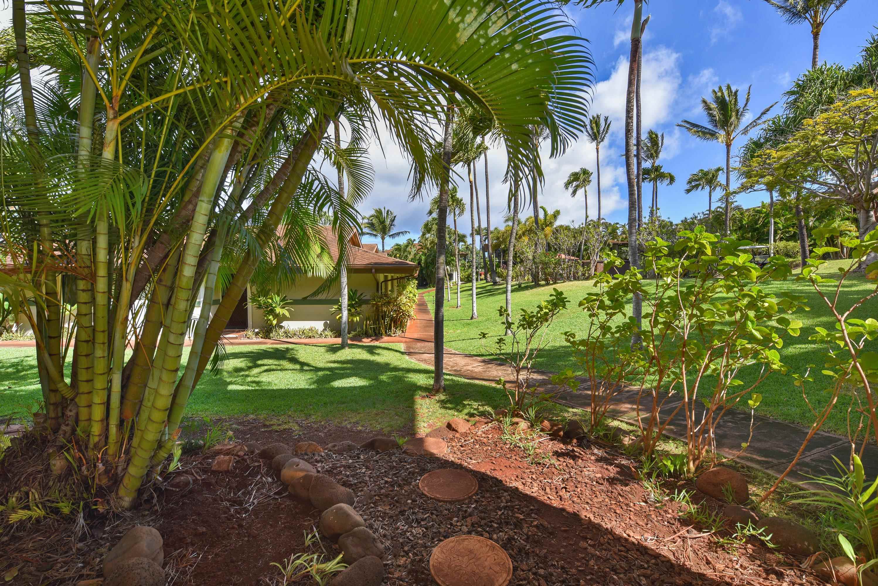 Hale Royale condo # A-115, Lahaina, Hawaii - photo 31 of 50