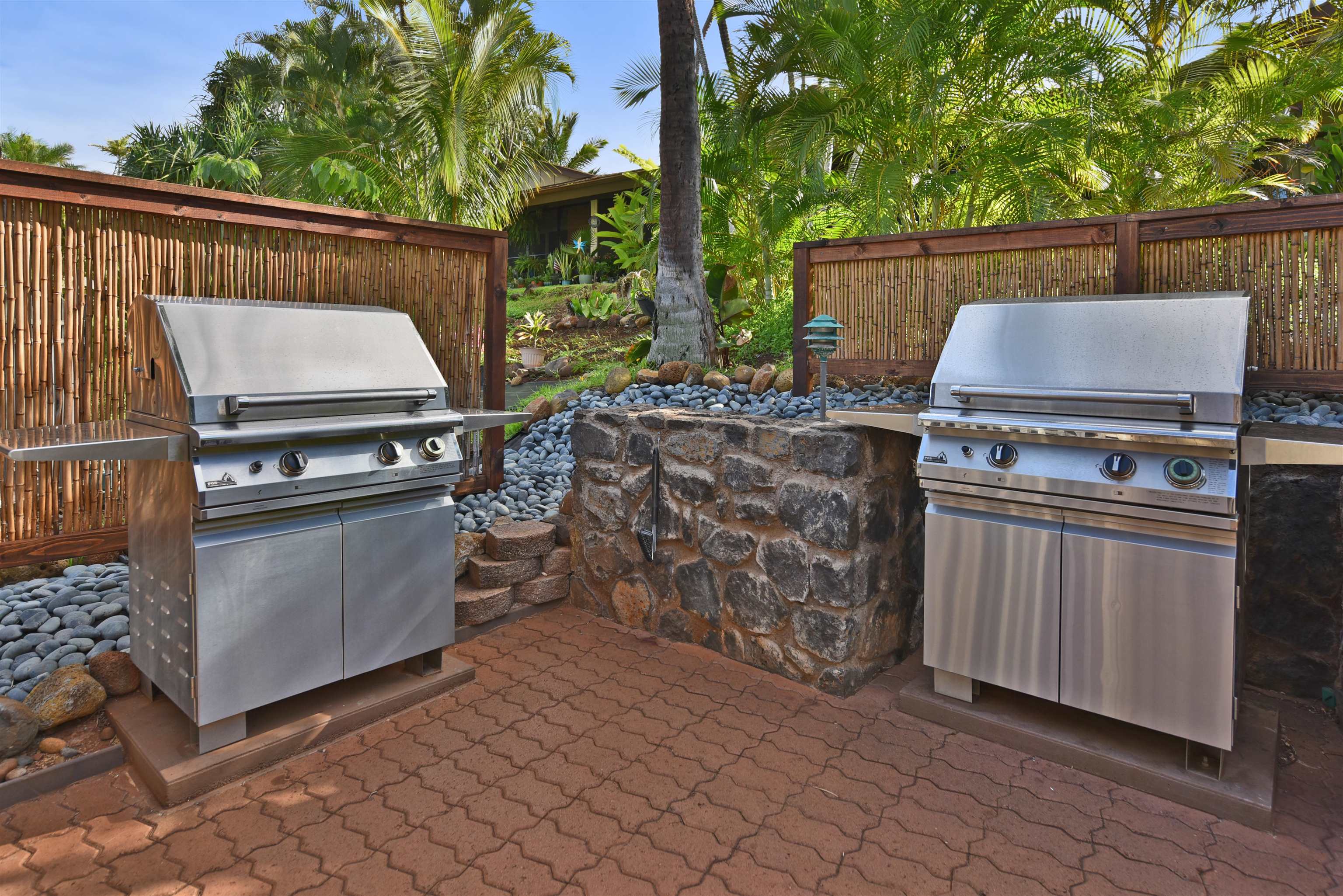 Hale Royale condo # A-115, Lahaina, Hawaii - photo 44 of 50