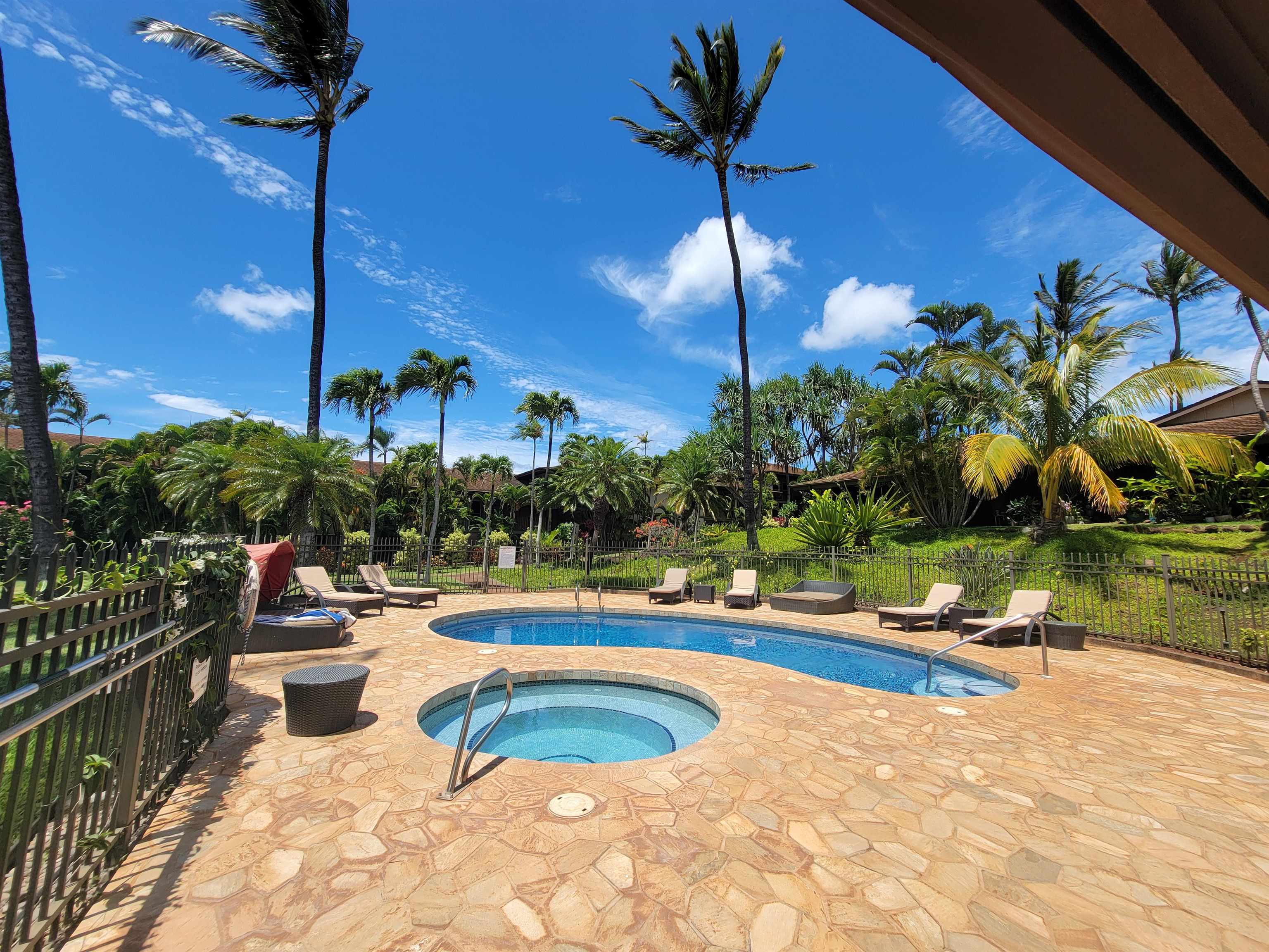 Hale Royale condo # A203, Lahaina, Hawaii - photo 6 of 25