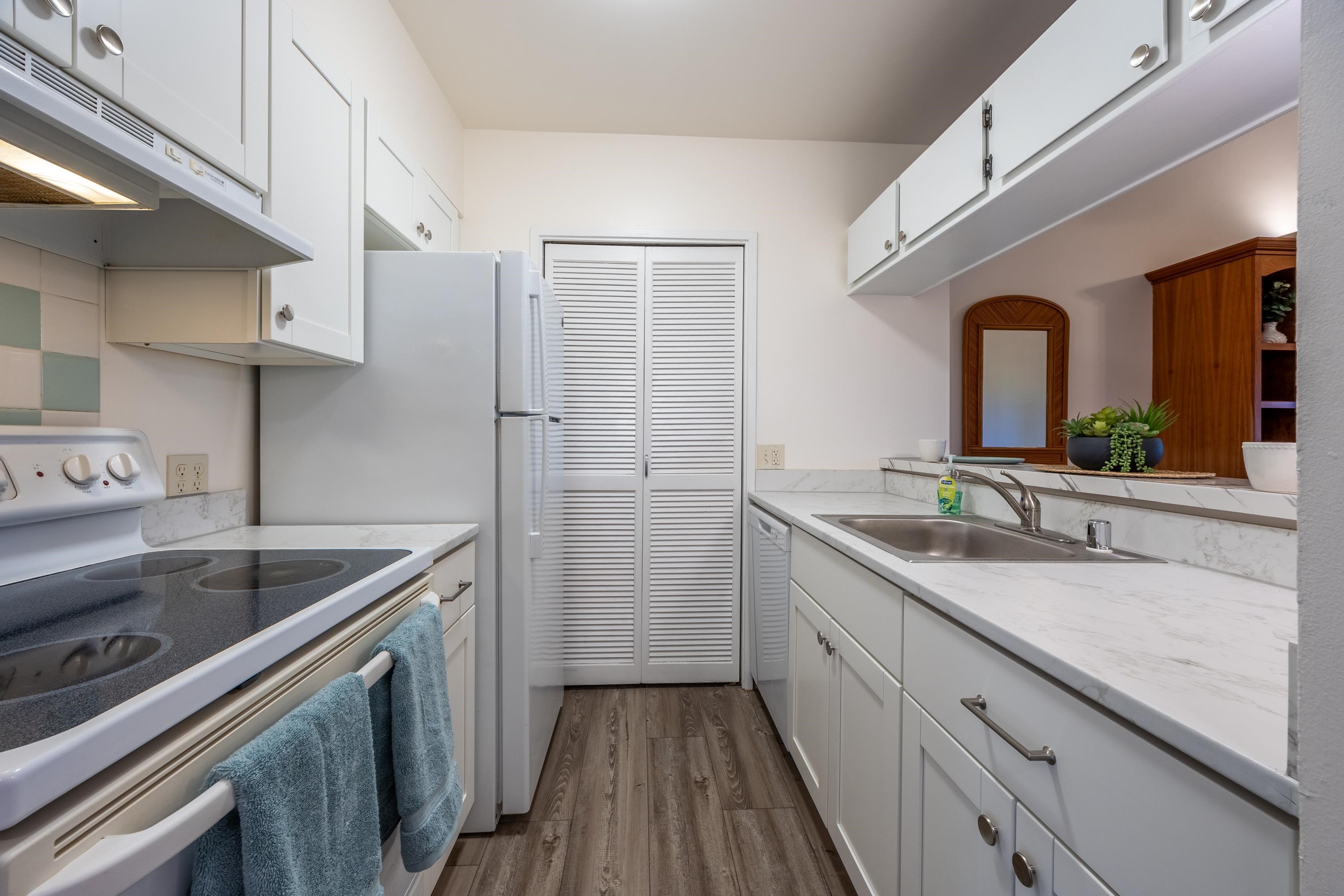 Hale Royale condo # A-205, Lahaina, Hawaii - photo 14 of 46