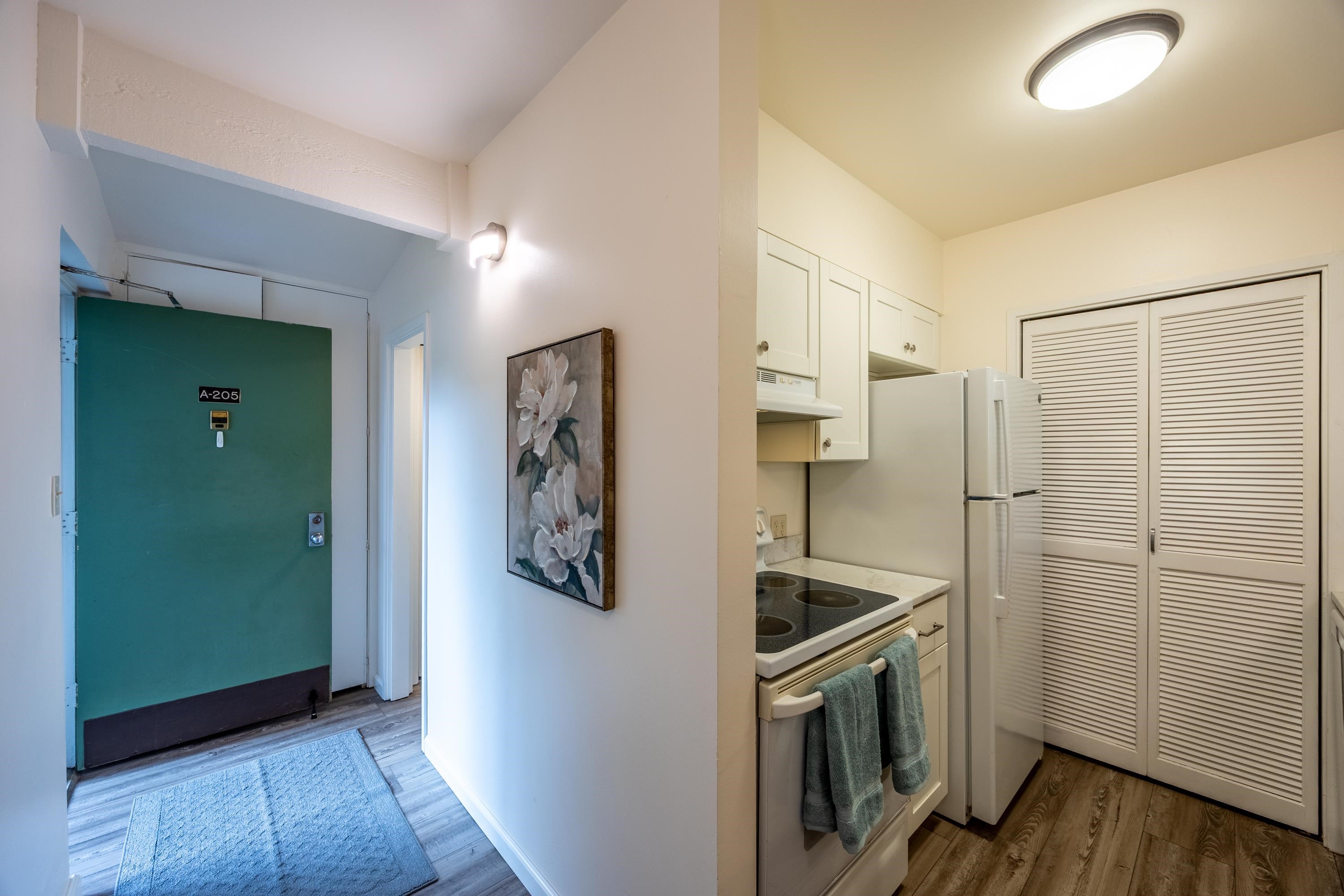 Hale Royale condo # A-205, Lahaina, Hawaii - photo 8 of 46