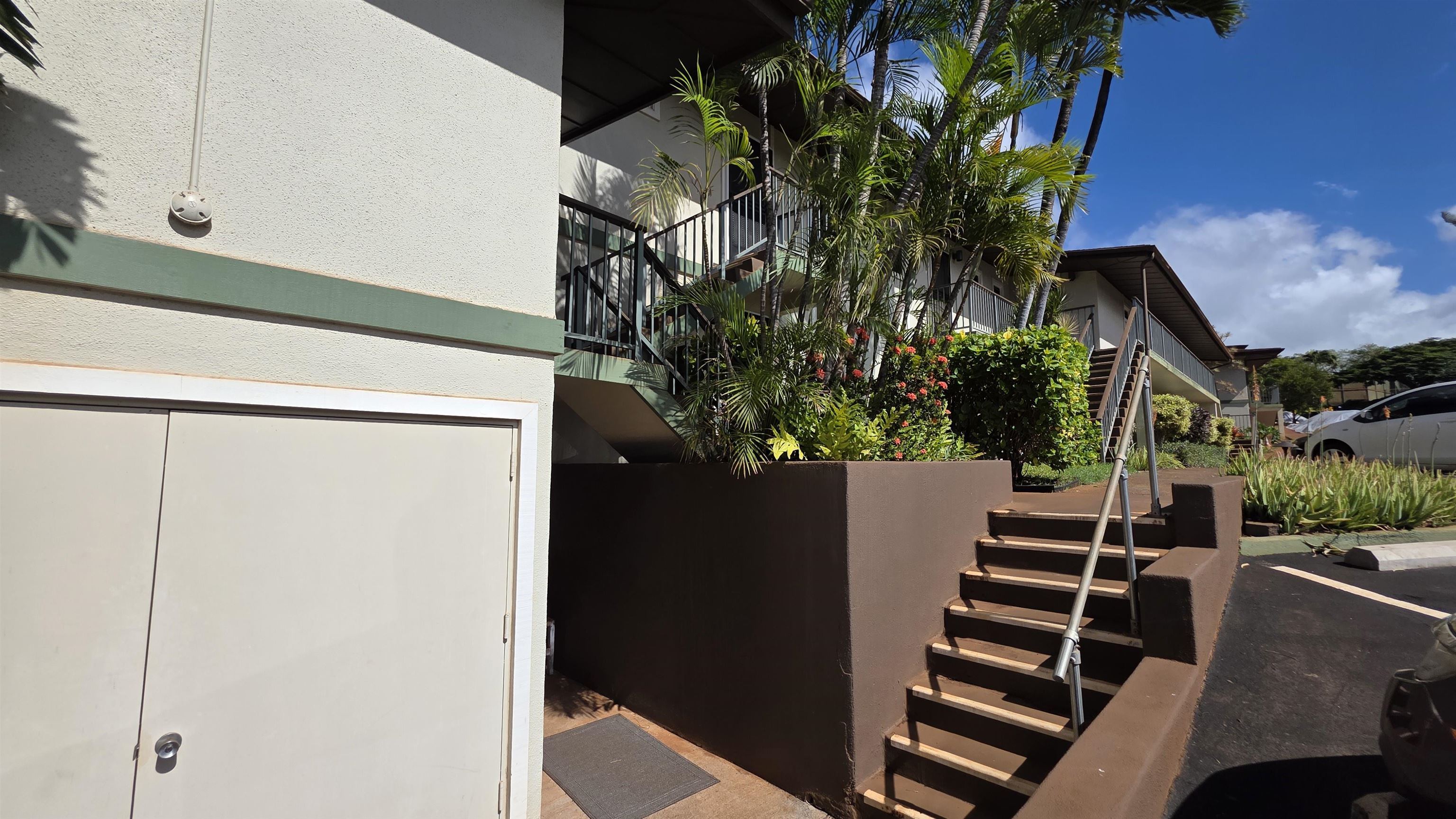 Hale Royale condo # A210, Lahaina, Hawaii - photo 4 of 21