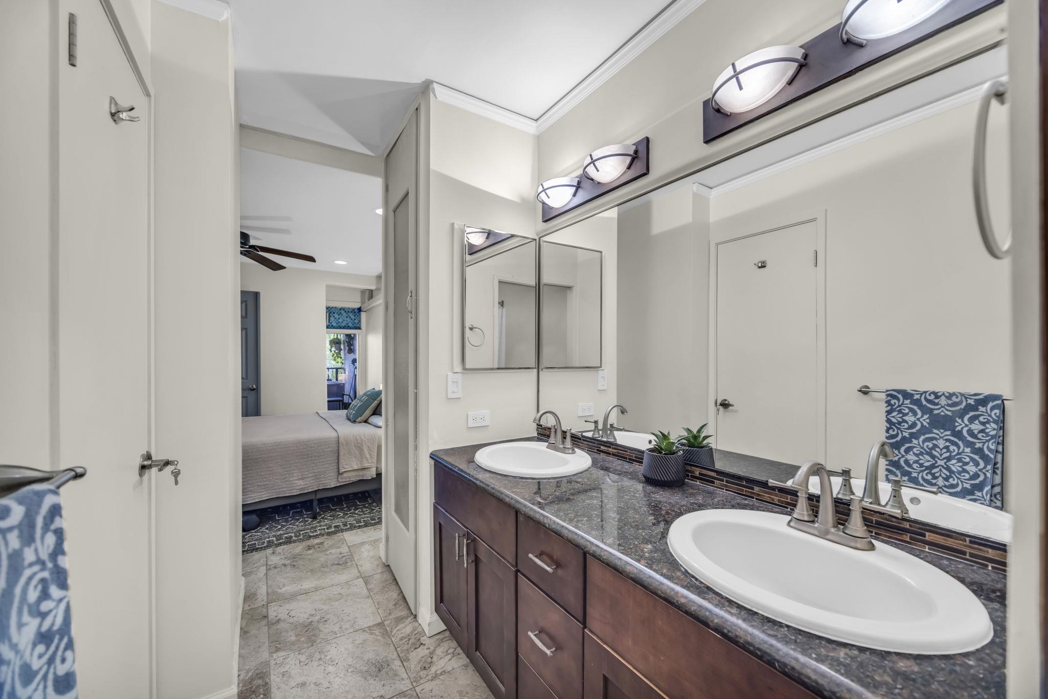 Hale Royale condo # A211, Lahaina, Hawaii - photo 15 of 39