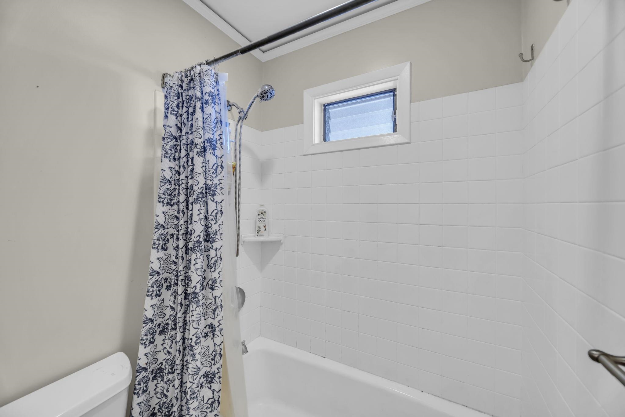 Hale Royale condo # A211, Lahaina, Hawaii - photo 16 of 39