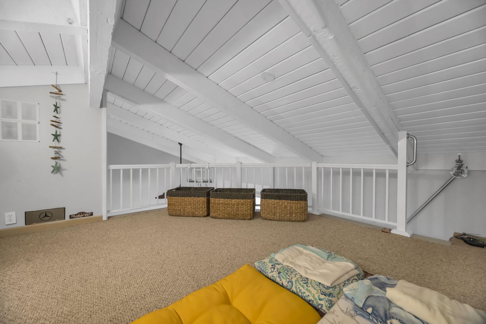 Hale Royale condo # A211, Lahaina, Hawaii - photo 22 of 39