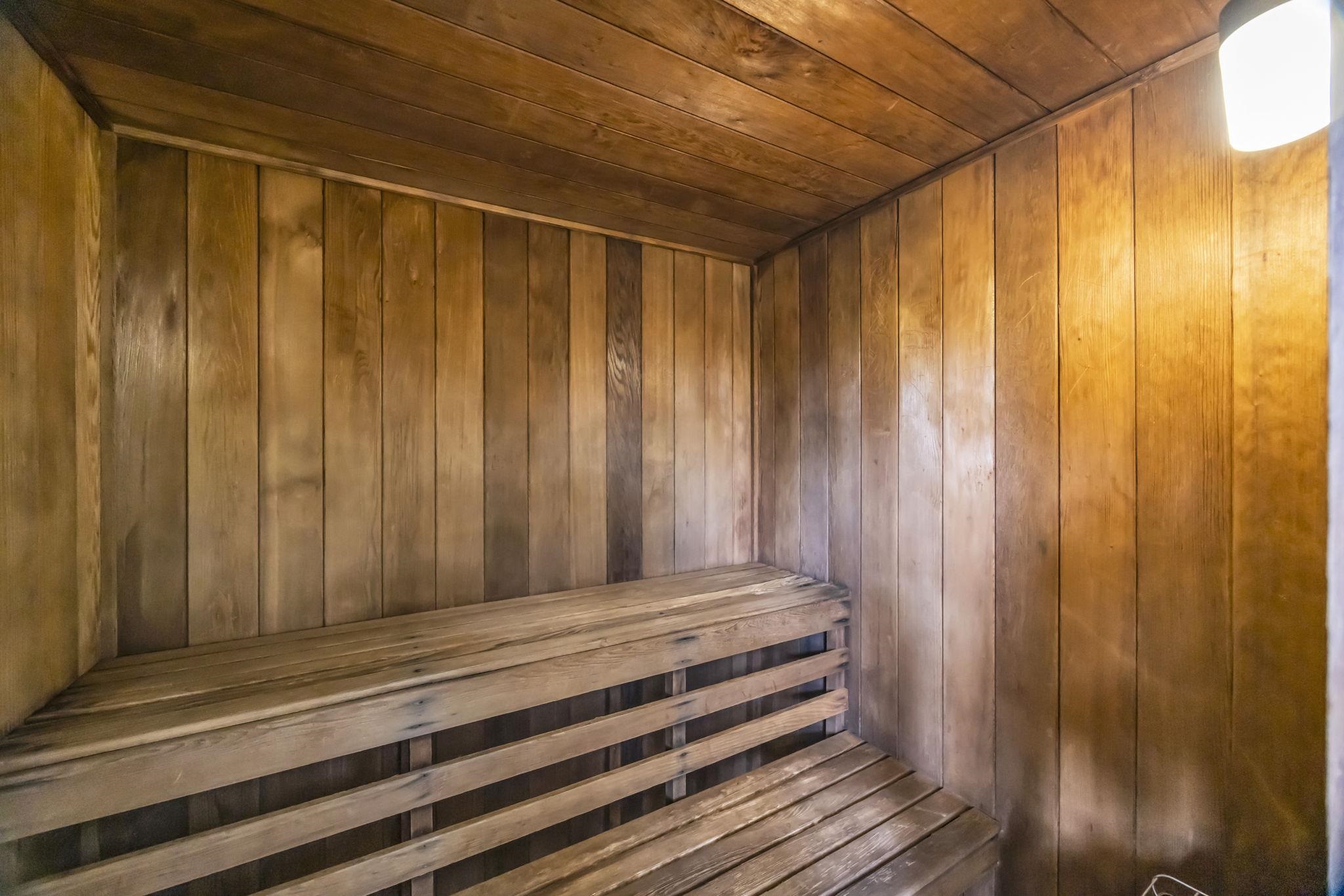 Hale Royale condo # A211, Lahaina, Hawaii - photo 30 of 39