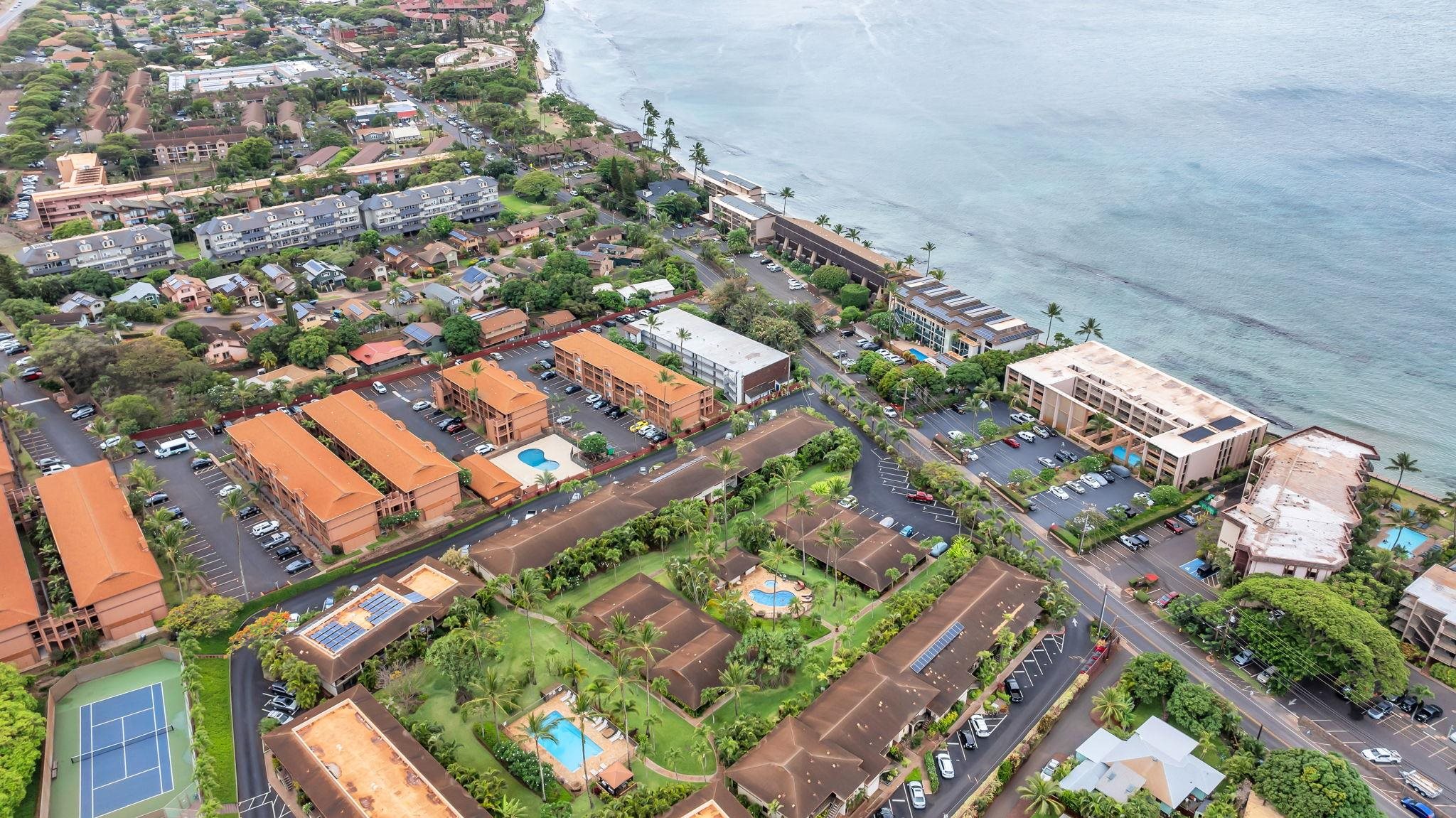 Hale Royale condo # A211, Lahaina, Hawaii - photo 32 of 39