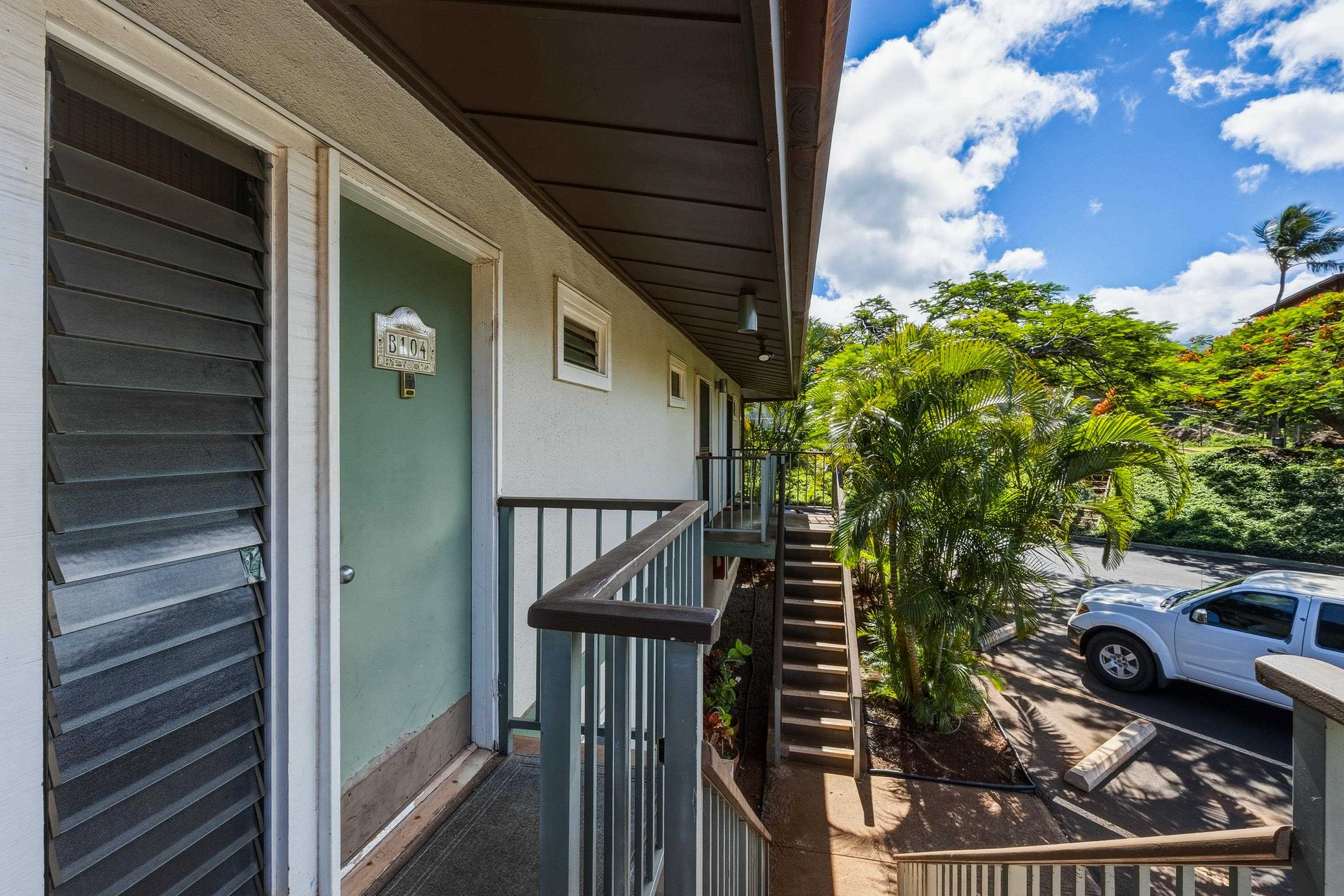 Hale Royale condo # B104, Lahaina, Hawaii - photo 3 of 50