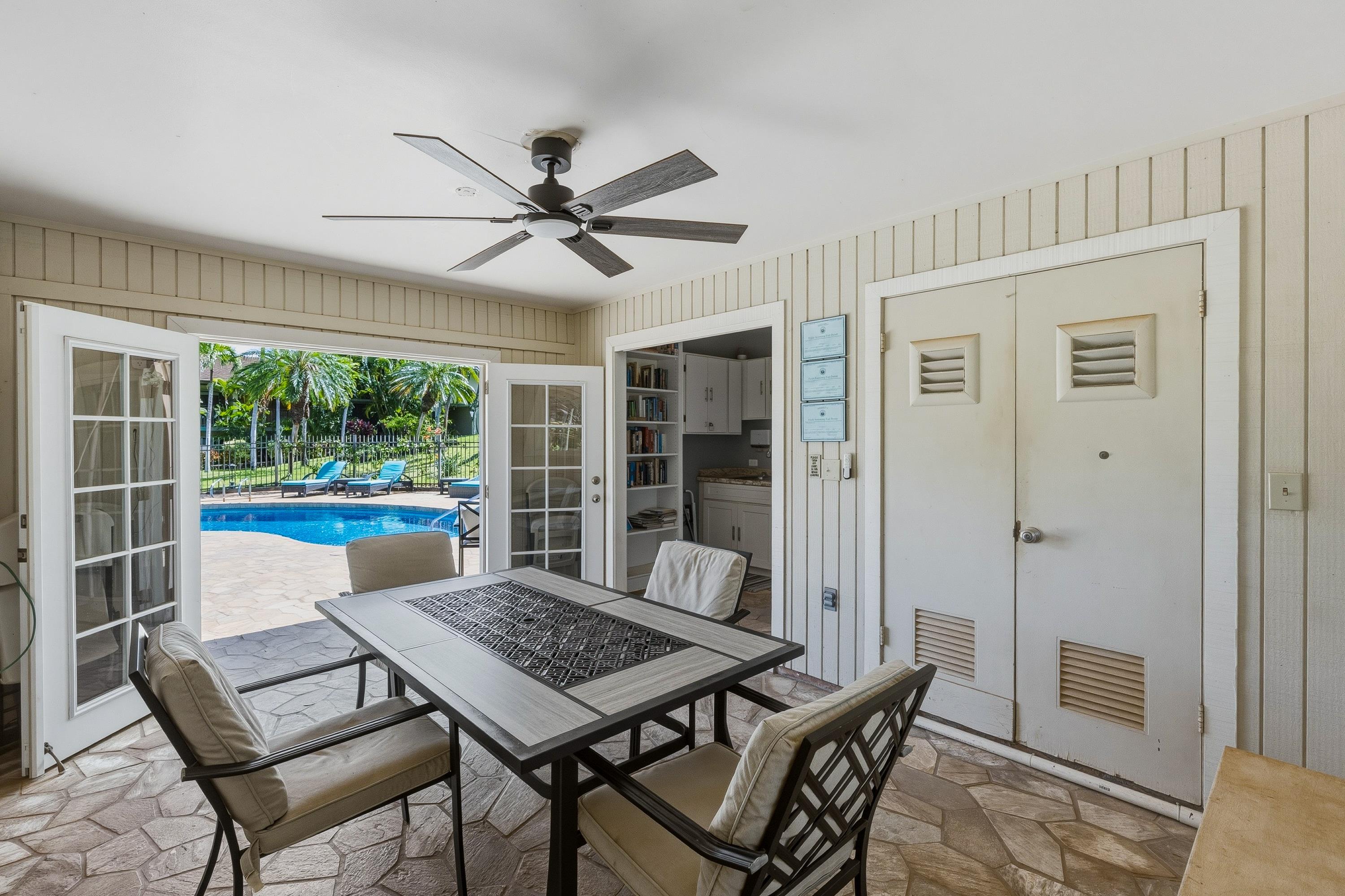 Hale Royale condo # B104, Lahaina, Hawaii - photo 44 of 50