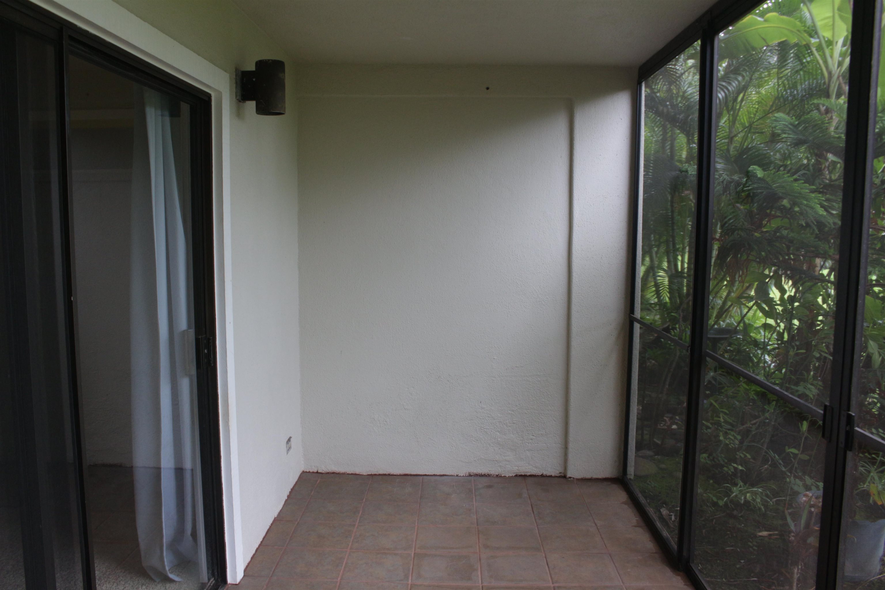 Hale Royale condo # C-108, Lahaina, Hawaii - photo 11 of 25