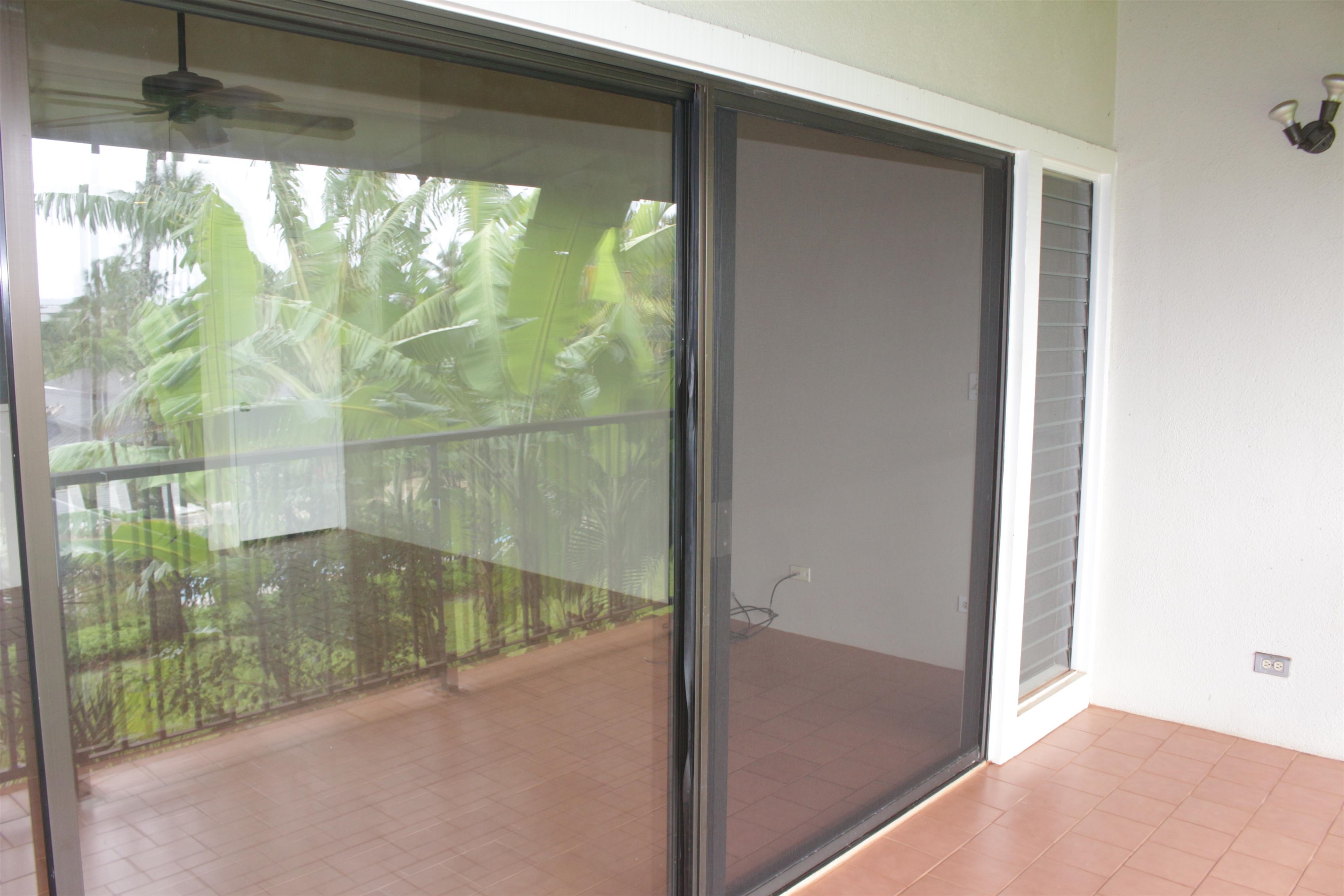 Hale Royale condo # C-108, Lahaina, Hawaii - photo 14 of 32