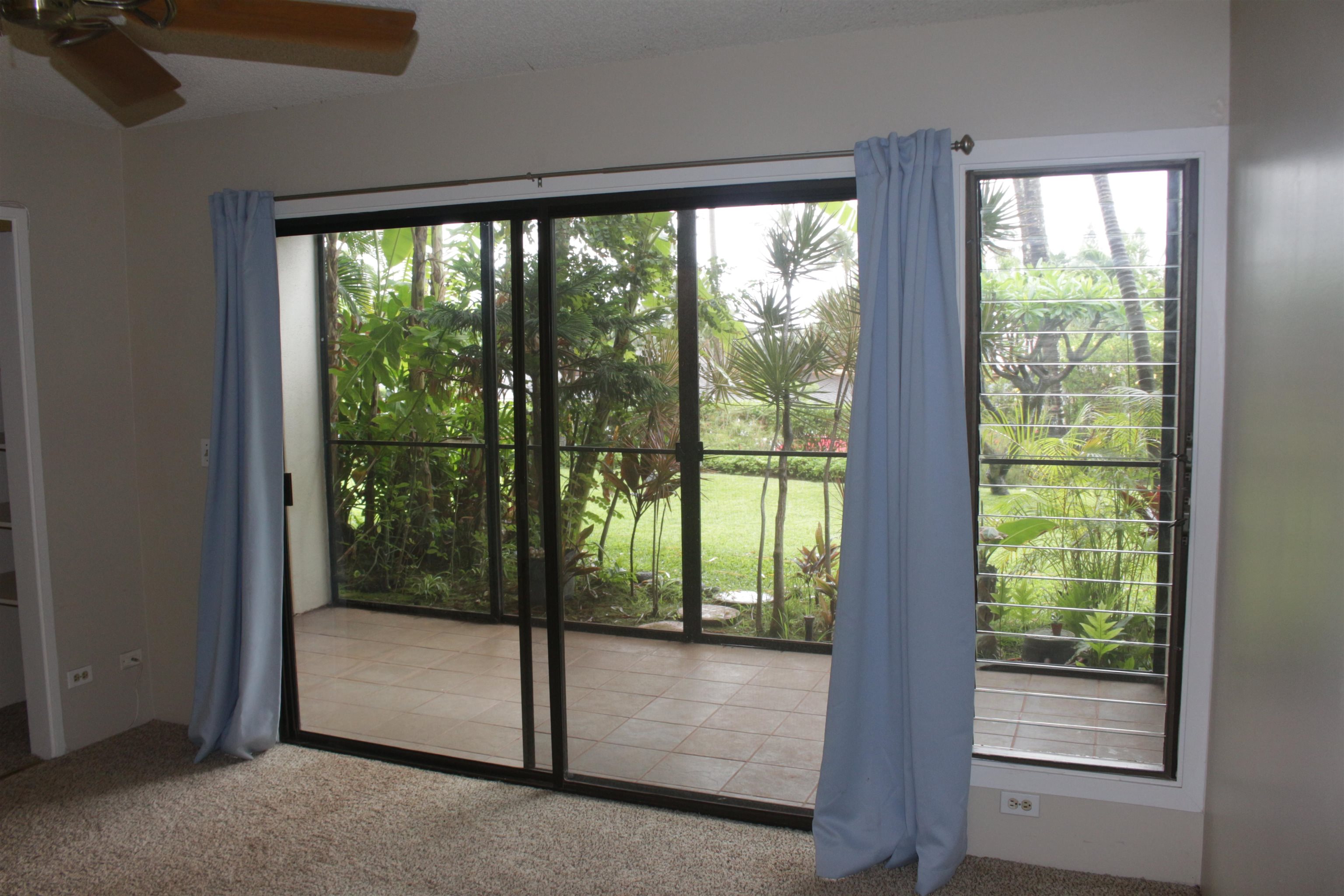 Hale Royale condo # C-108, Lahaina, Hawaii - photo 22 of 32