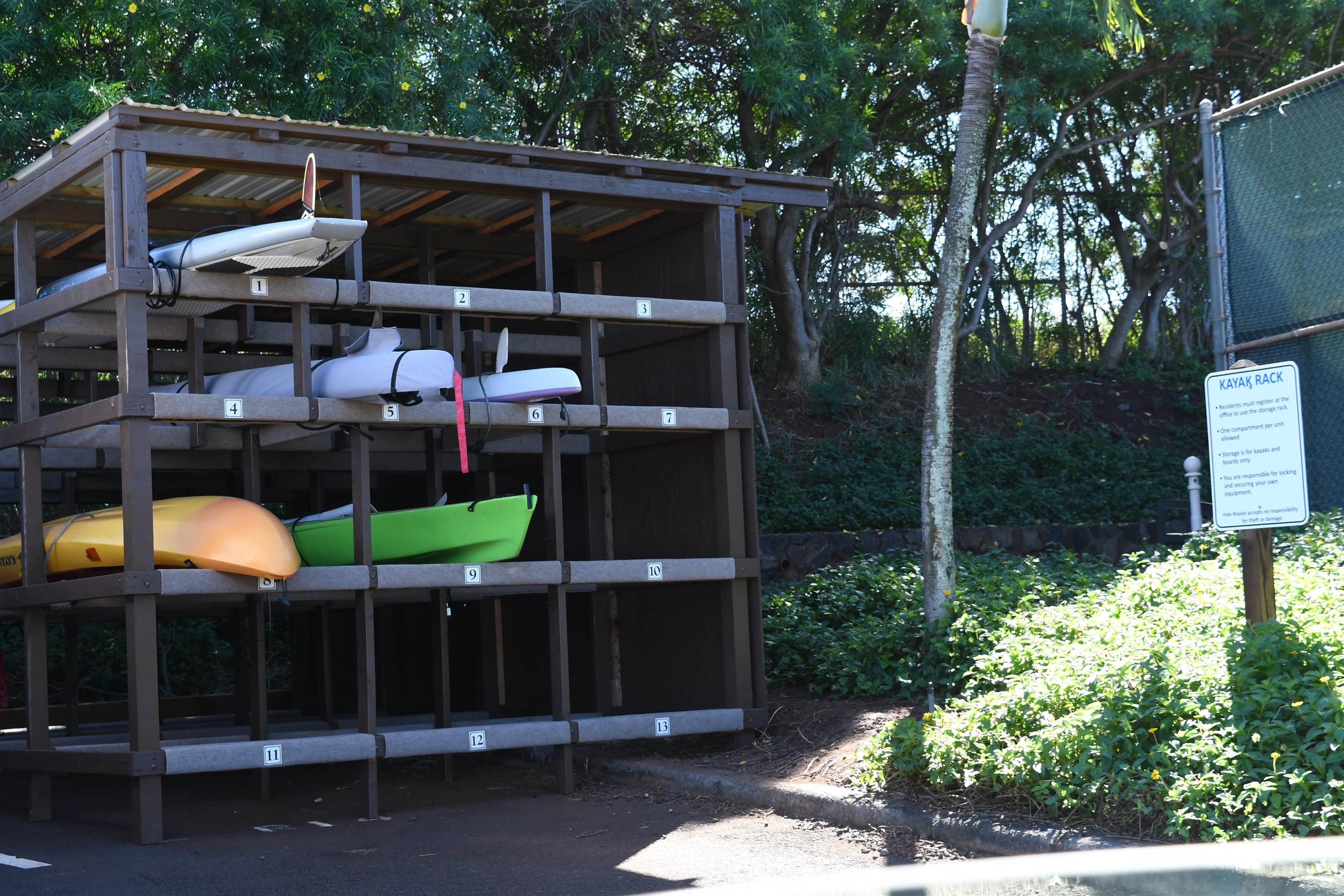 Hale Royale condo # C-108, Lahaina, Hawaii - photo 26 of 32