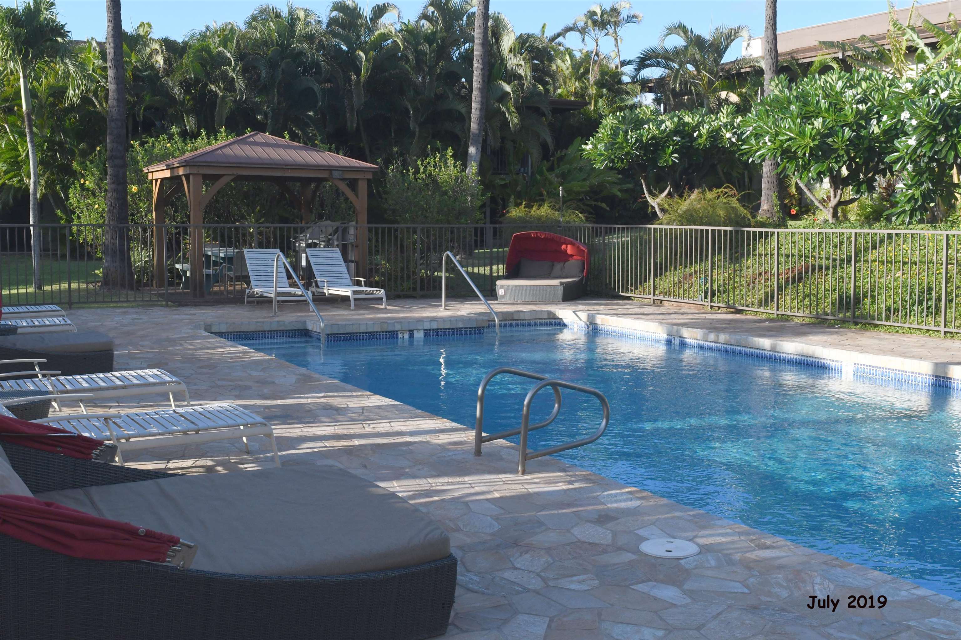 Hale Royale condo # C-108, Lahaina, Hawaii - photo 30 of 32