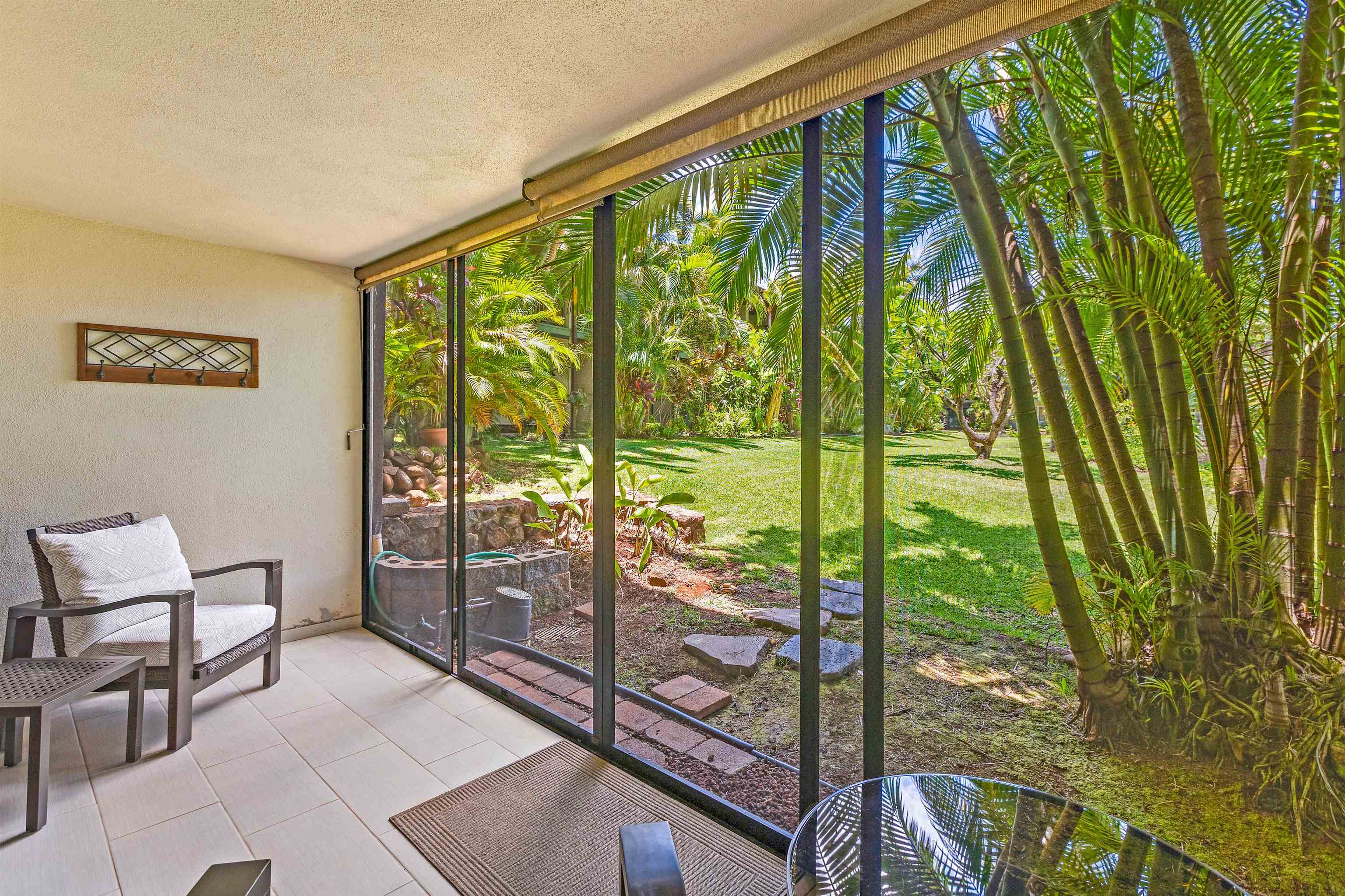 Hale Royale condo # D101, Lahaina, Hawaii - photo 17 of 40