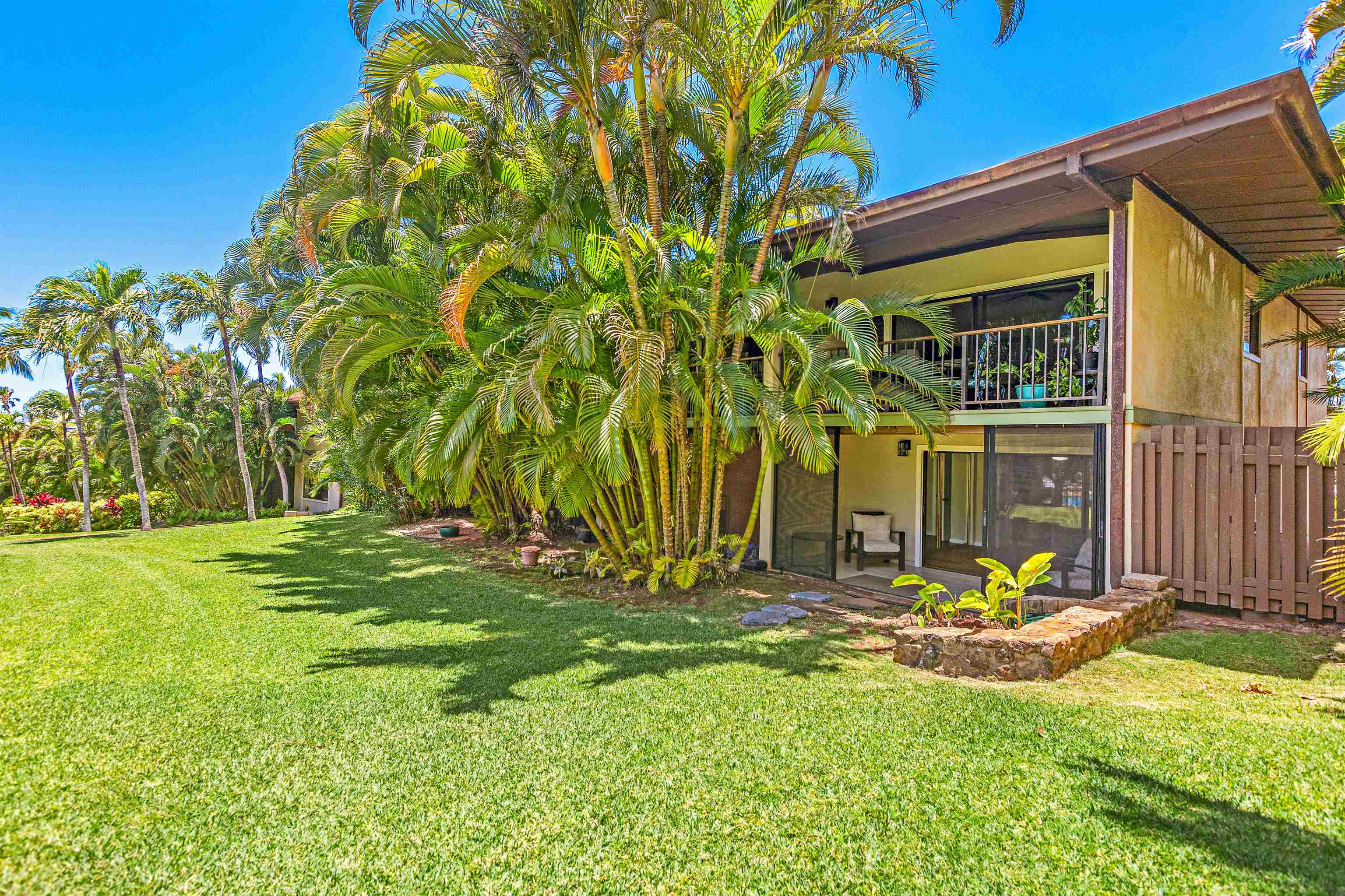 Hale Royale condo # D101, Lahaina, Hawaii - photo 40 of 40