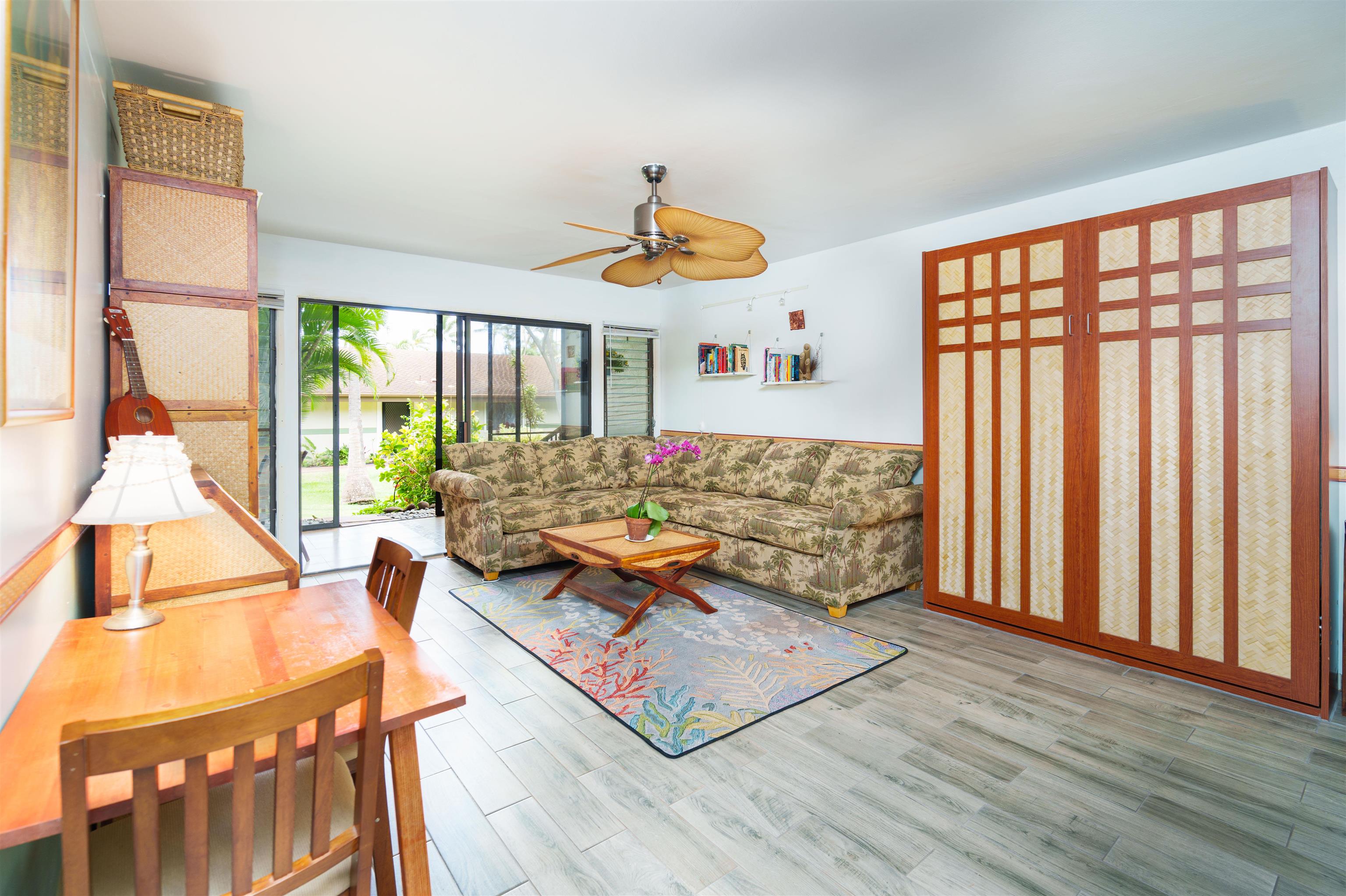 Hale Royale condo # E-102, Lahaina, Hawaii - photo 3 of 24