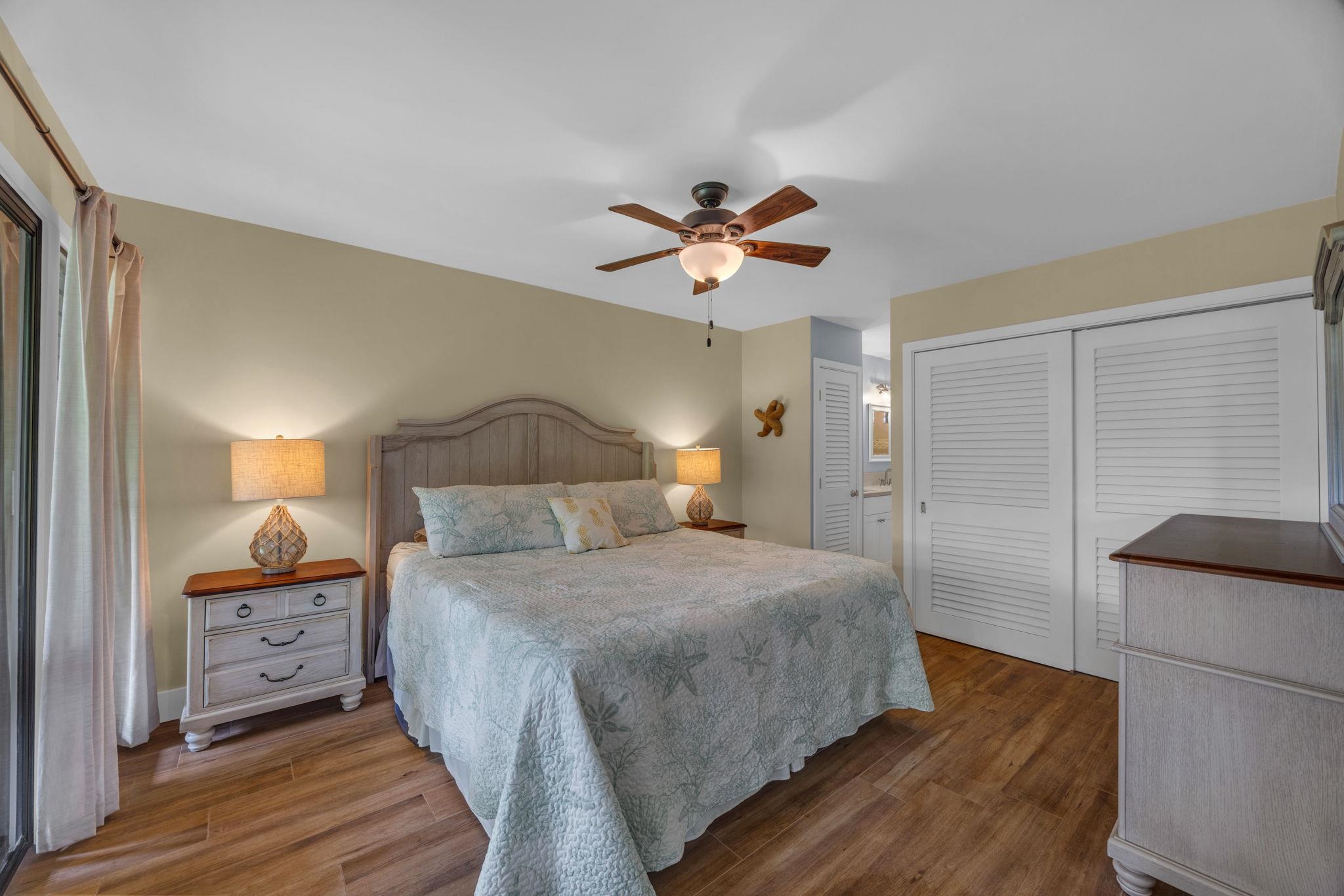 Hale Royale condo # E205, Lahaina, Hawaii - photo 14 of 28