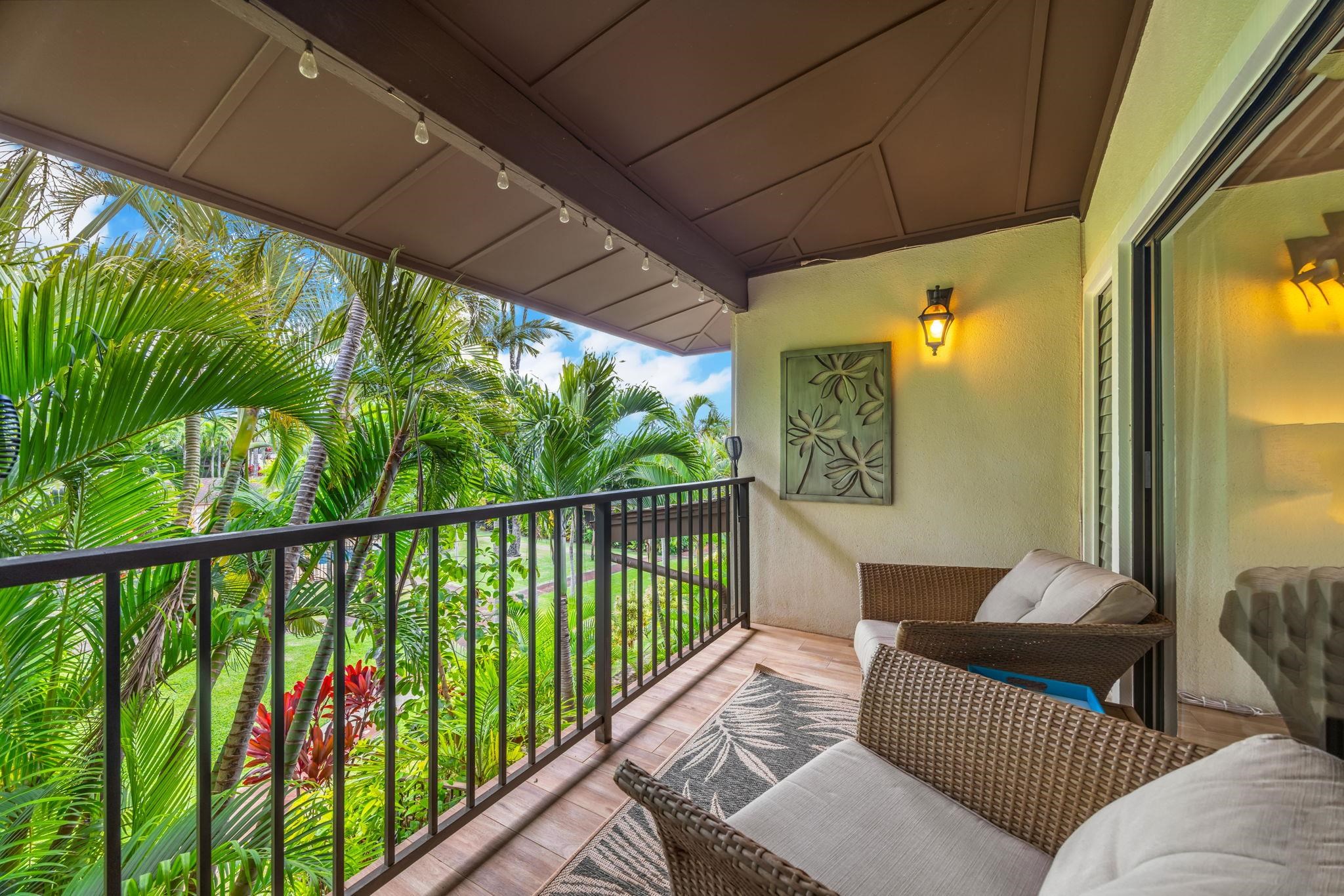Hale Royale condo # E205, Lahaina, Hawaii - photo 18 of 28