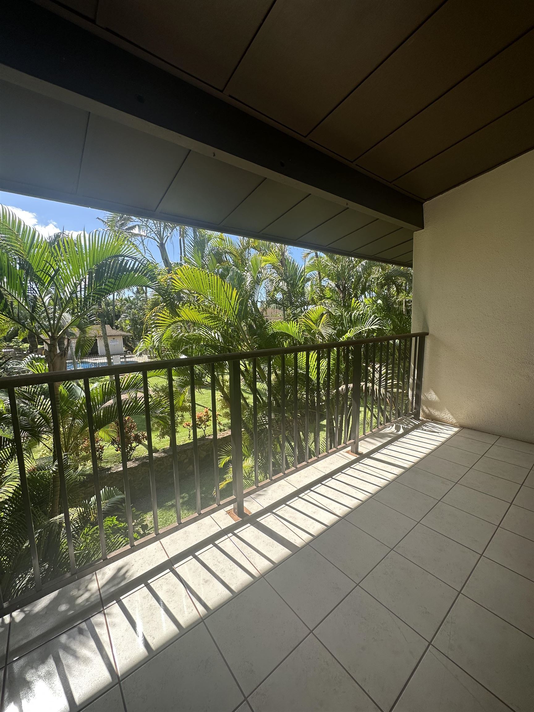 Hale Royale condo # E207, Lahaina, Hawaii - photo 7 of 20