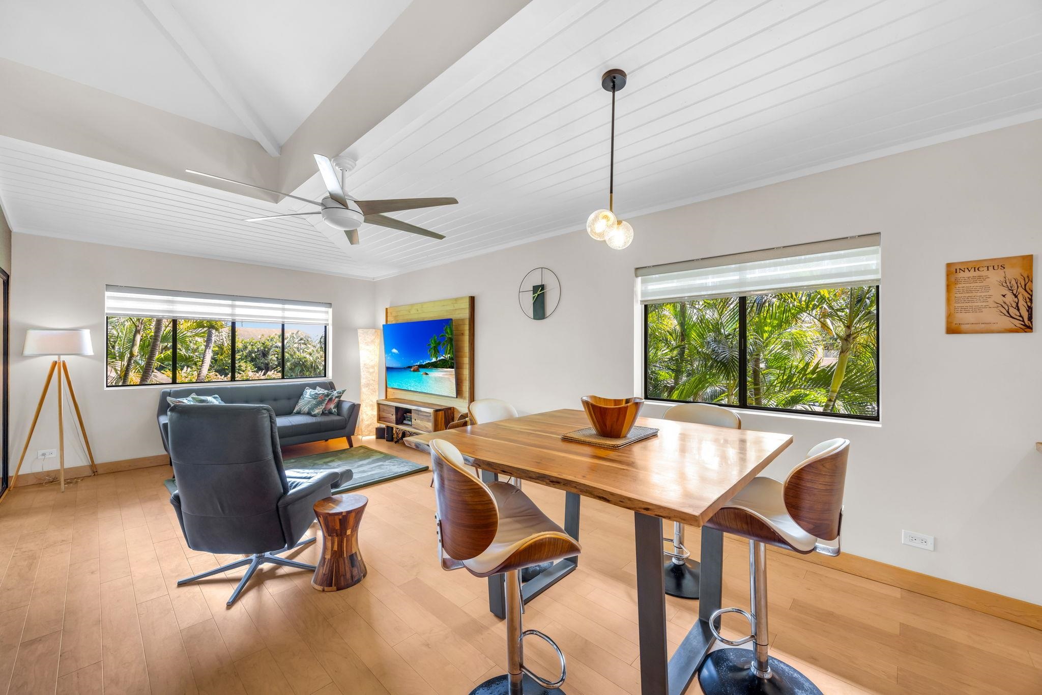 Hale Royale condo # E212, Lahaina, Hawaii - photo 2 of 36