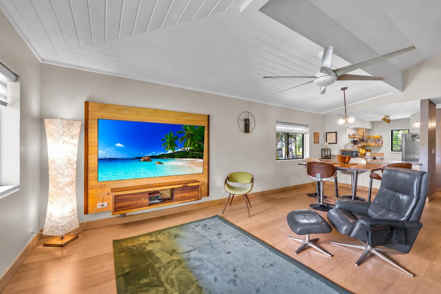 Hale Royale condo # E212, Lahaina, Hawaii - photo 5 of 35