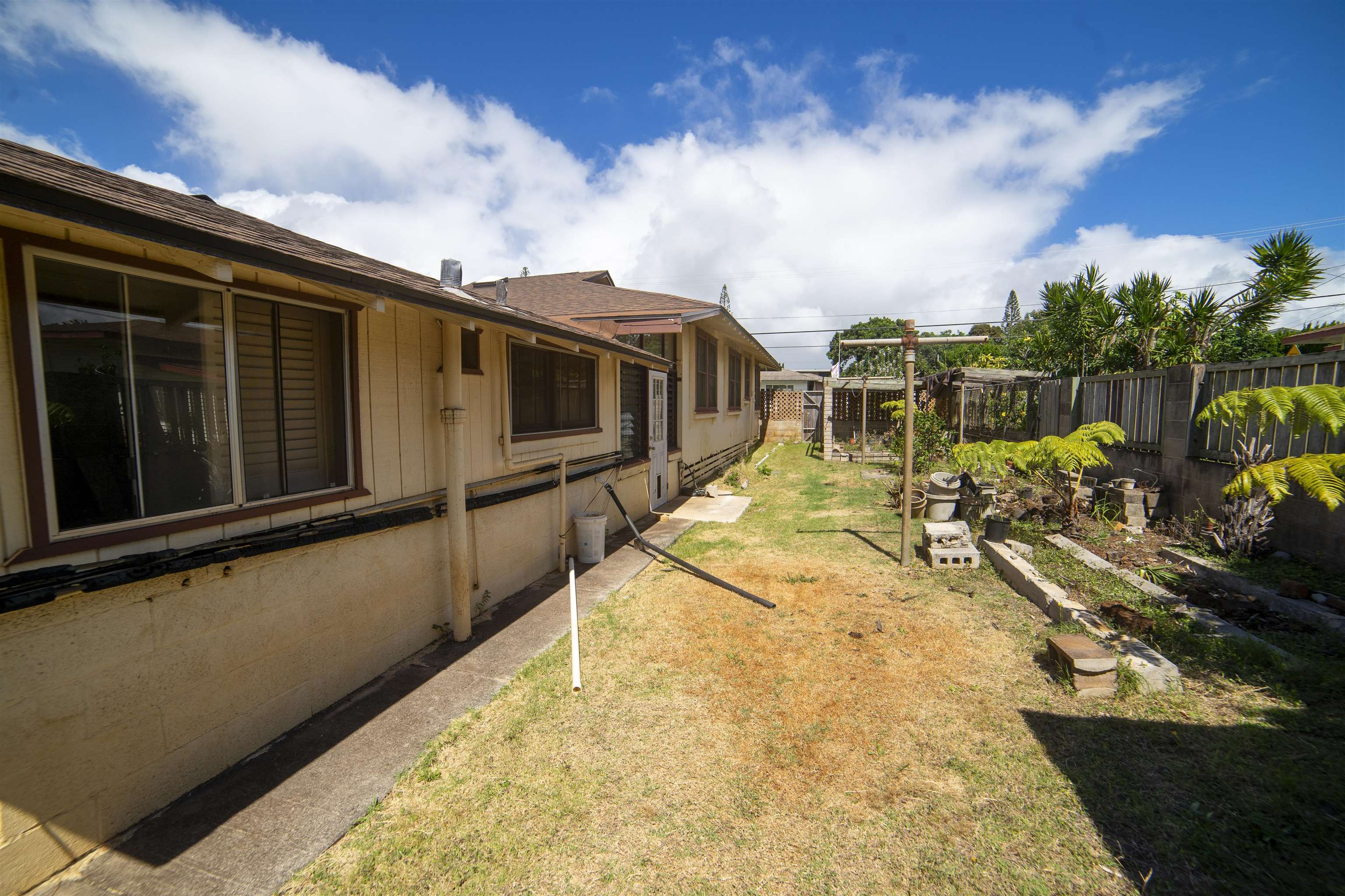 38  Kealaloa Ave , Makawao/Olinda/Haliimaile home - photo 32 of 40