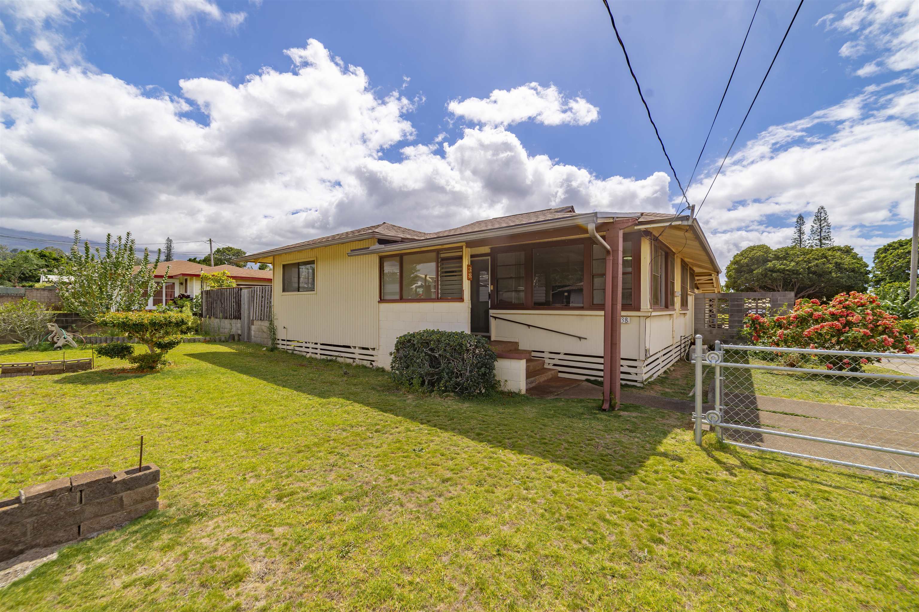 38  Kealaloa Ave , Makawao/Olinda/Haliimaile home - photo 35 of 40