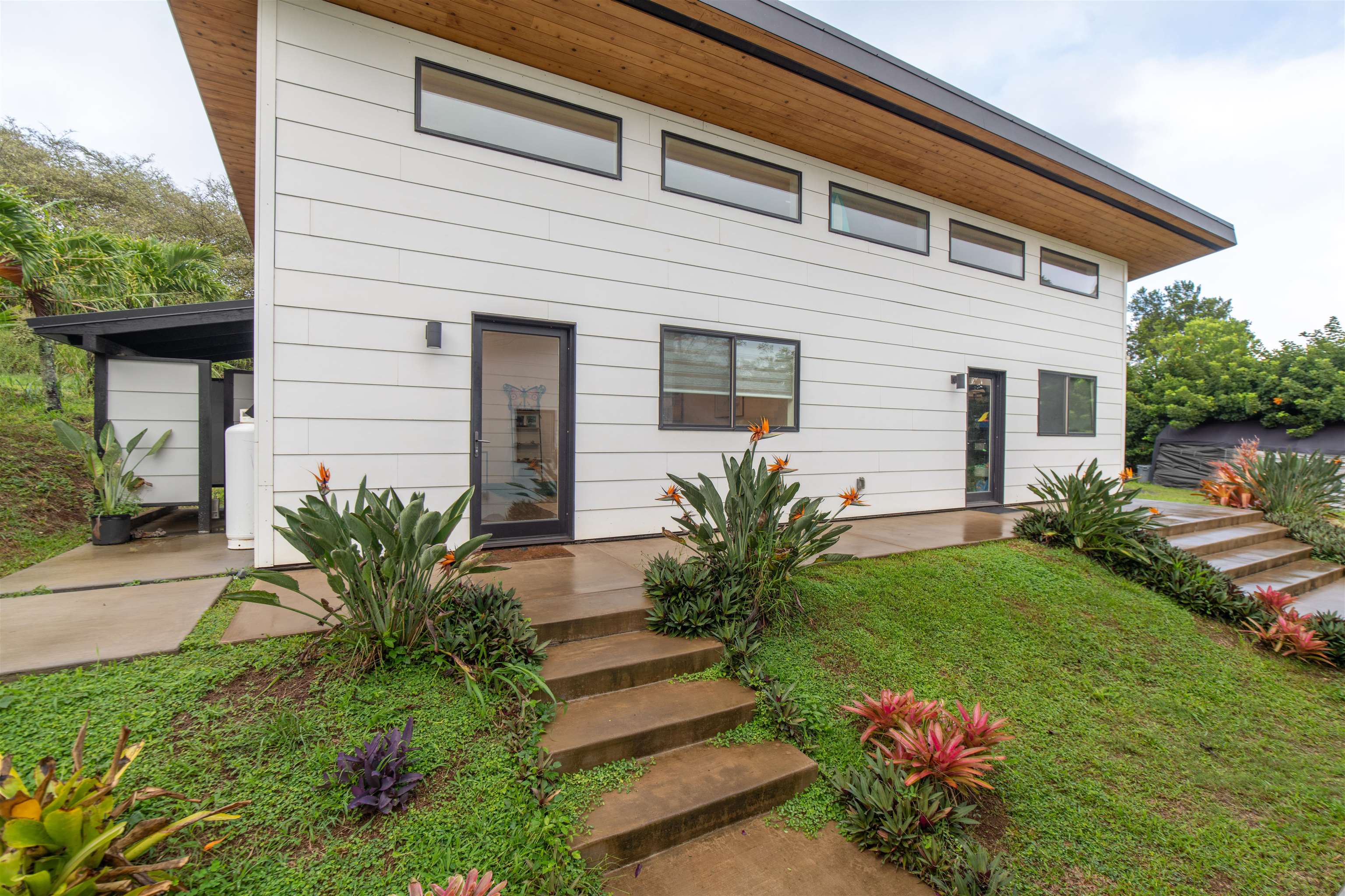 38  Waipuhia Pl East Kuiaha, Haiku home - photo 15 of 22