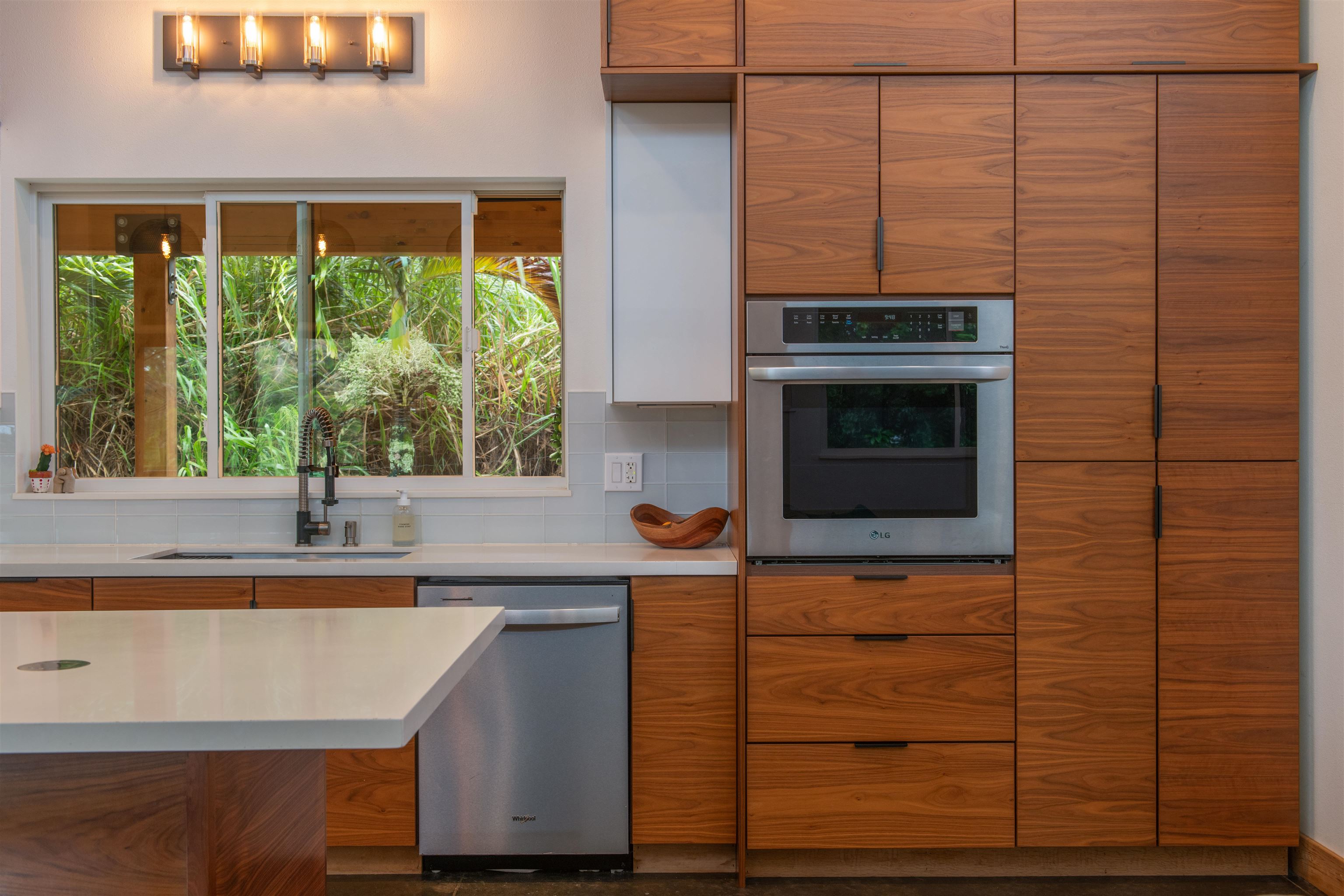 38  Waipuhia Pl East Kuiaha, Haiku home - photo 7 of 22