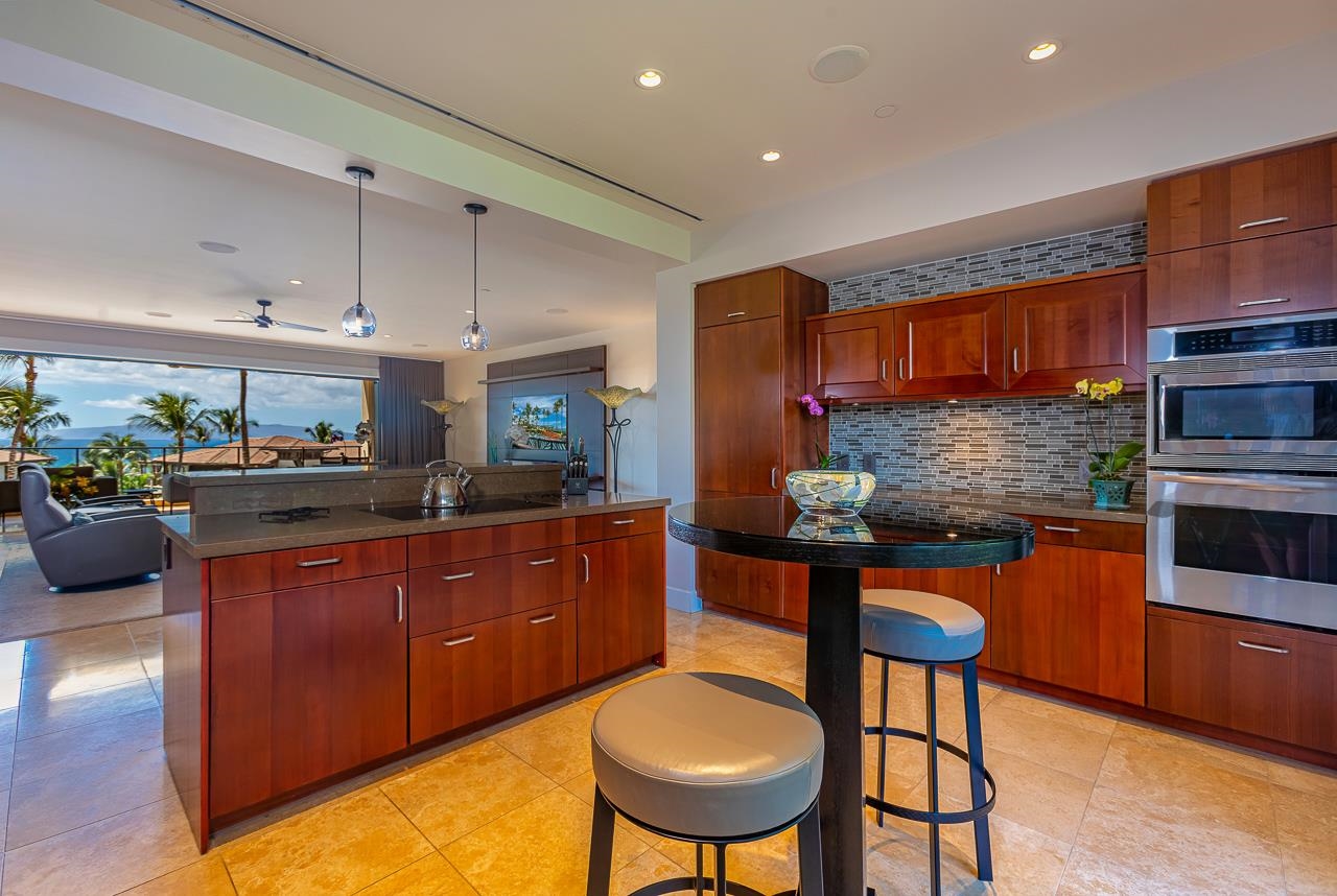 Wailea Beach Villas condo # K-208, Kihei, Hawaii - photo 5 of 49