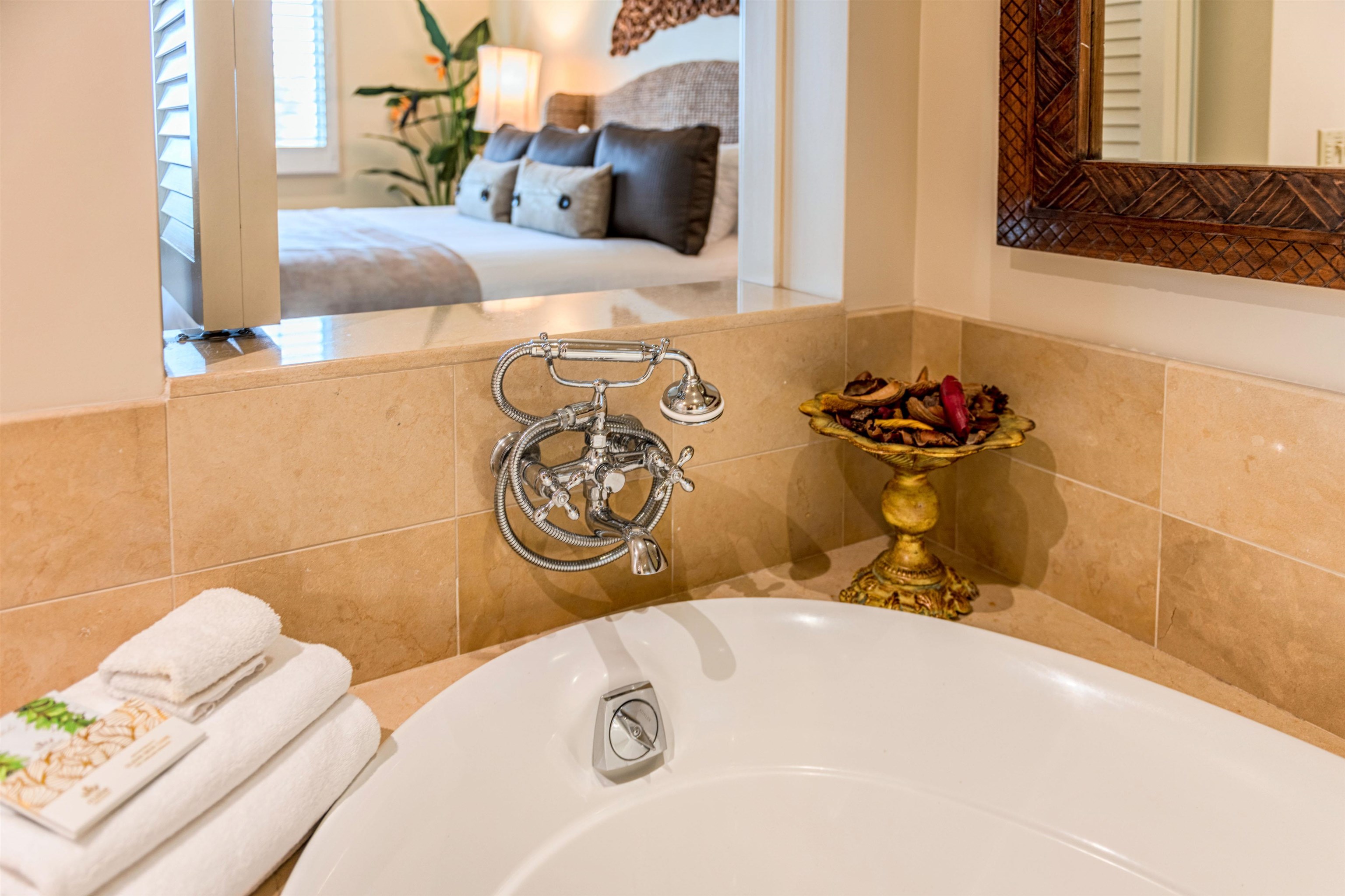 Wailea Beach Villas condo # PH-209, Kihei, Hawaii - photo 10 of 42