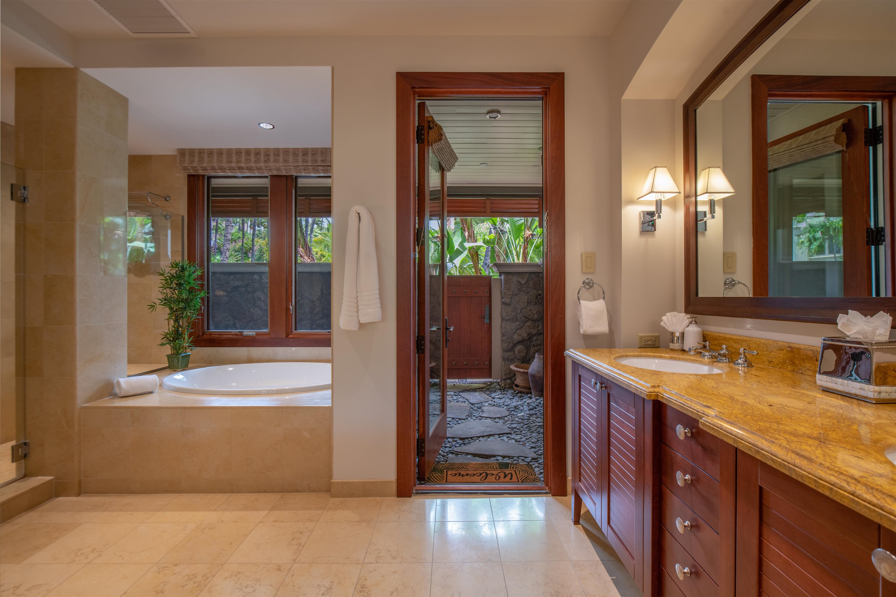 Wailea Beach Villas condo # B-102, Kihei, Hawaii - photo 43 of 50