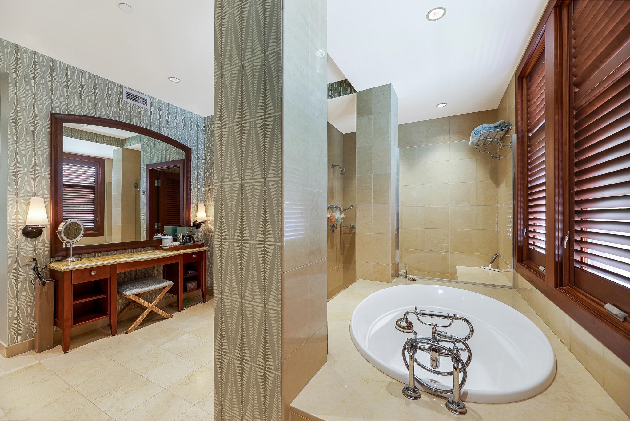 Wailea Beach Villas condo # F-302, Kihei, Hawaii - photo 17 of 50