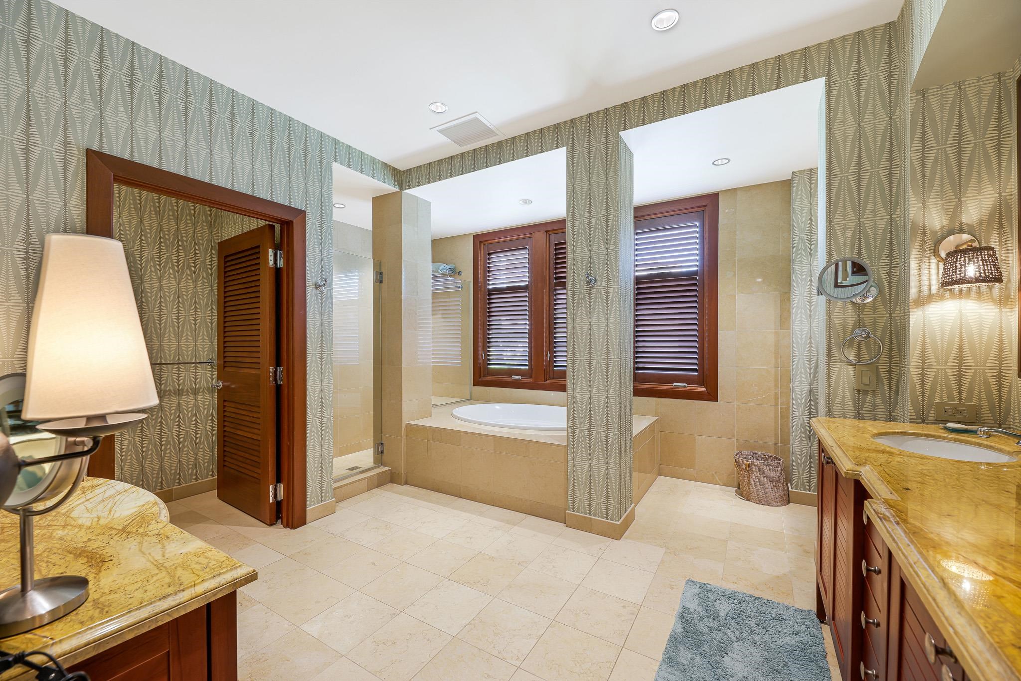 Wailea Beach Villas condo # F-302, Kihei, Hawaii - photo 41 of 50