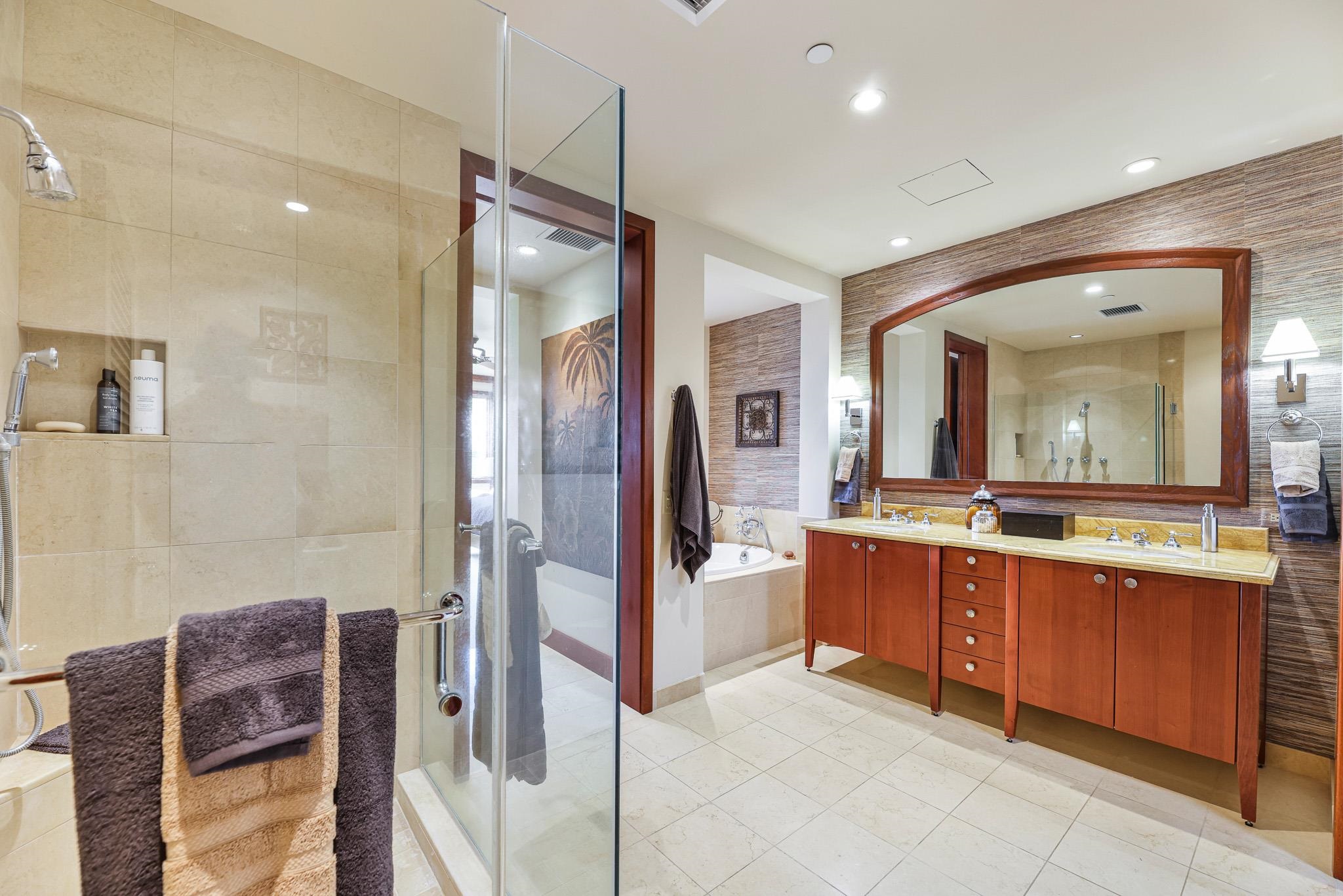 Wailea Beach Villas condo # PH-303, Kihei, Hawaii - photo 32 of 50