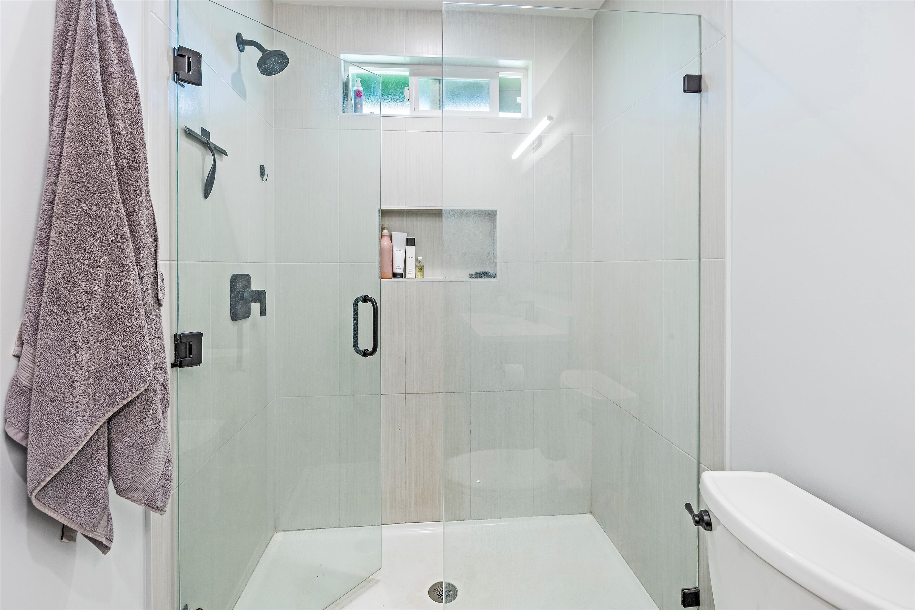 3808  Lower Honoapiilani Rd , Napili/Kahana/Honokowai home - photo 25 of 34