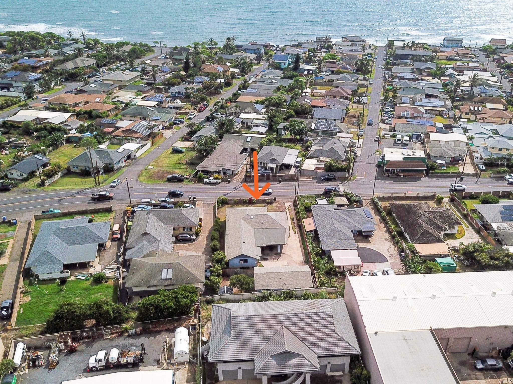 381  Waiehu Beach Rd , Wailuku home - photo 3 of 50