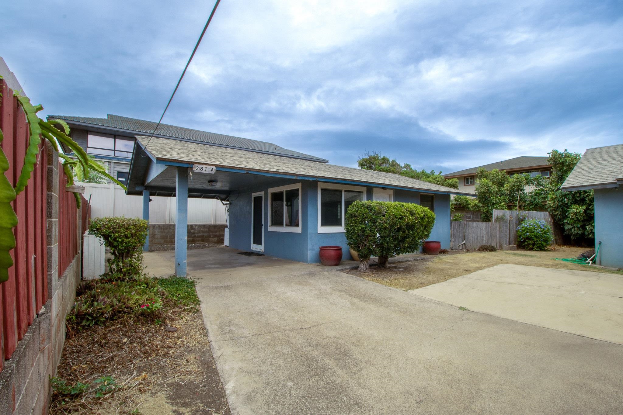 381  Waiehu Beach Rd , Wailuku home - photo 25 of 50