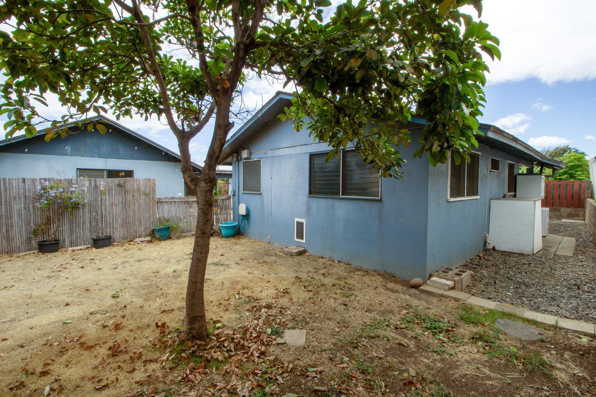 381  Waiehu Beach Rd , Wailuku home - photo 34 of 50