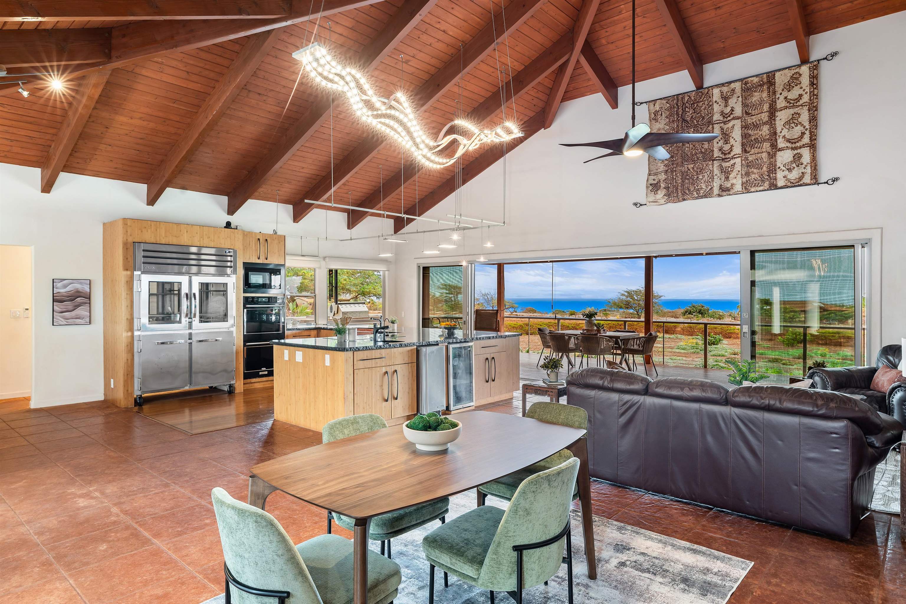 3820  Kalua Koi Rd Kaluakoi, Molokai home - photo 5 of 46