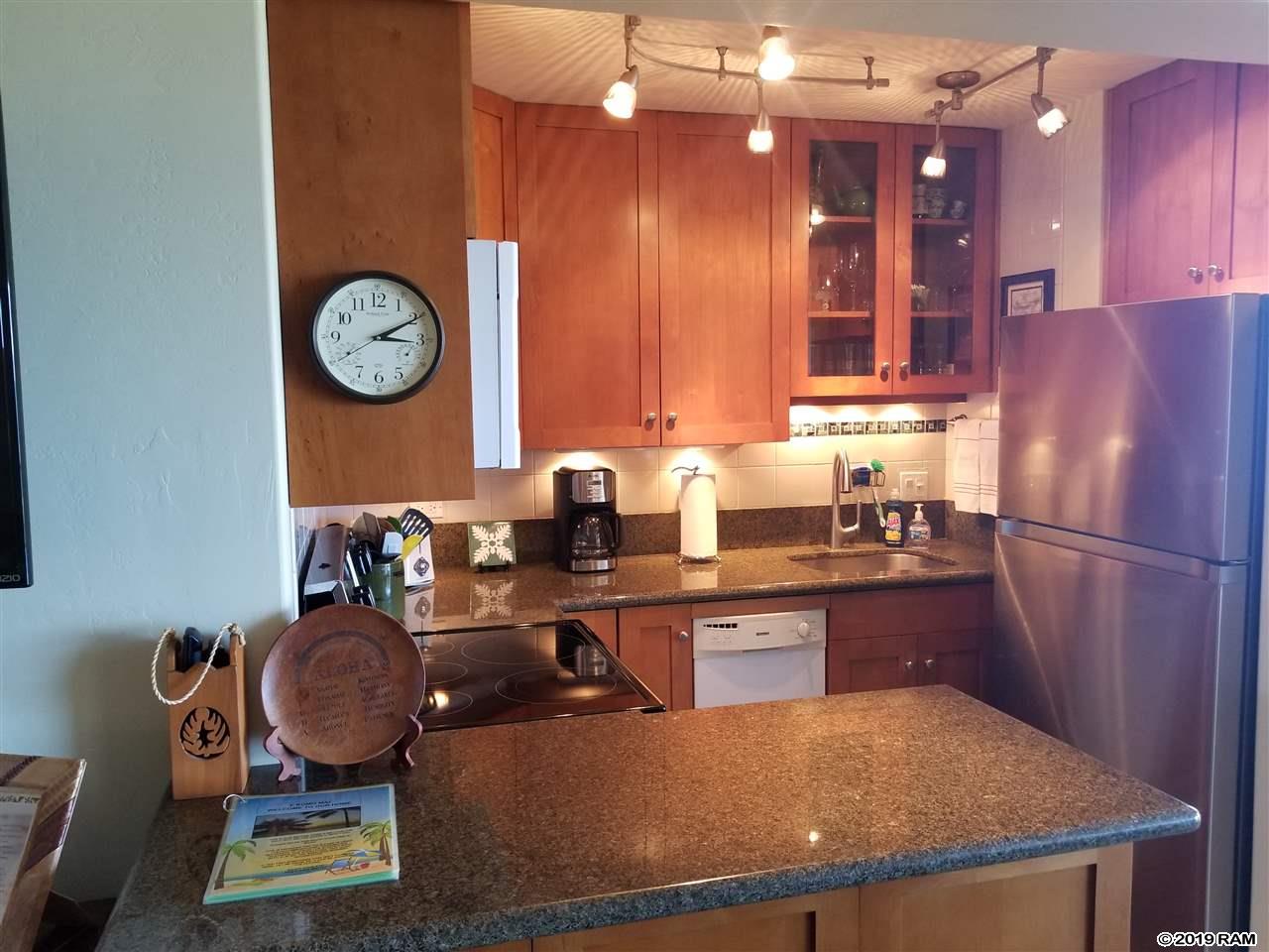 Hale Ono Loa condo # 304, Lahaina, Hawaii - photo 14 of 29