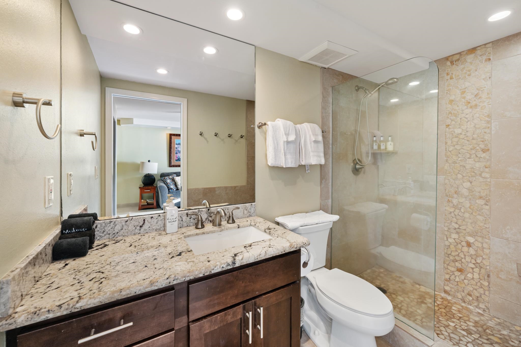 Hale Ono Loa condo # 310, Lahaina, Hawaii - photo 15 of 22