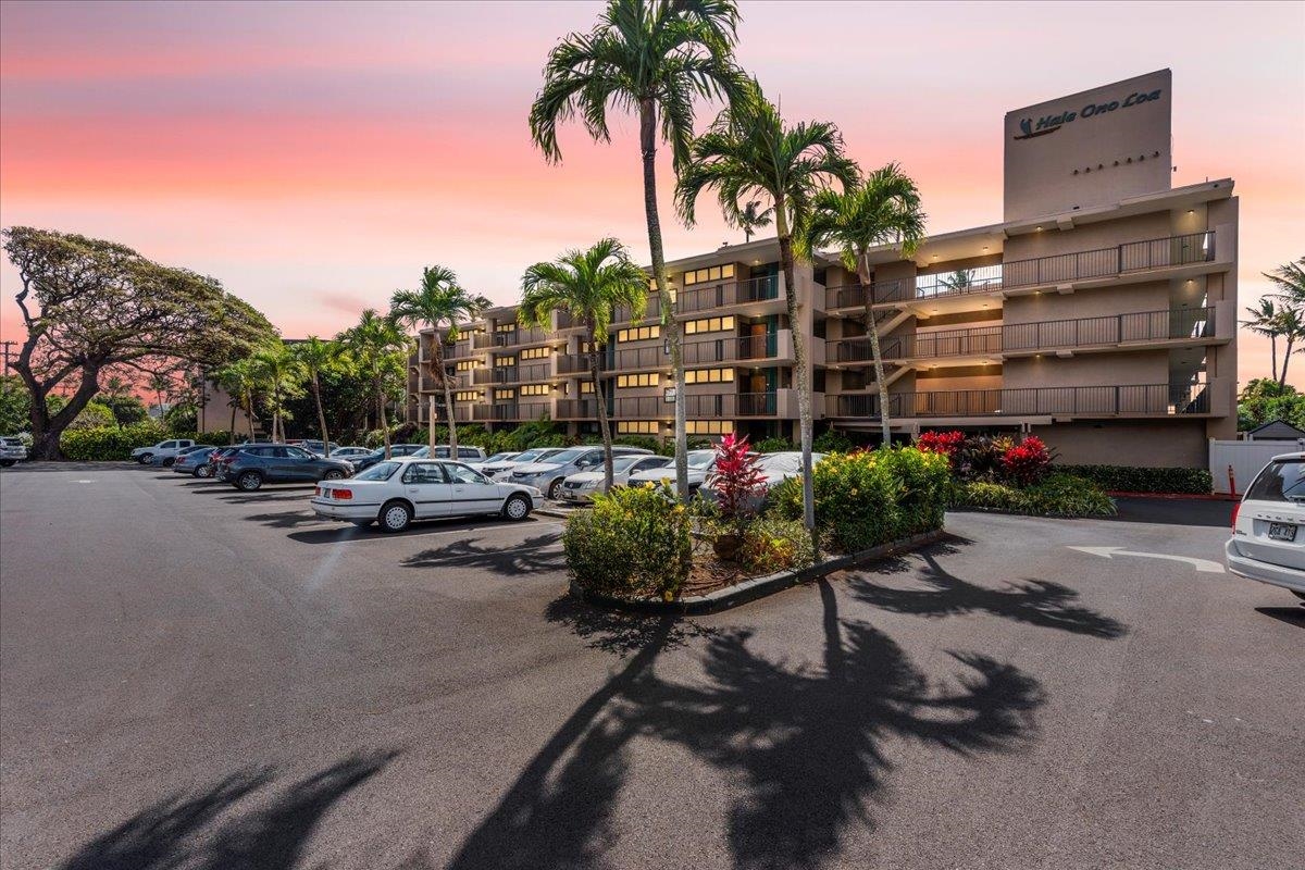 Hale Ono Loa condo # 312, Lahaina, Hawaii - photo 25 of 37