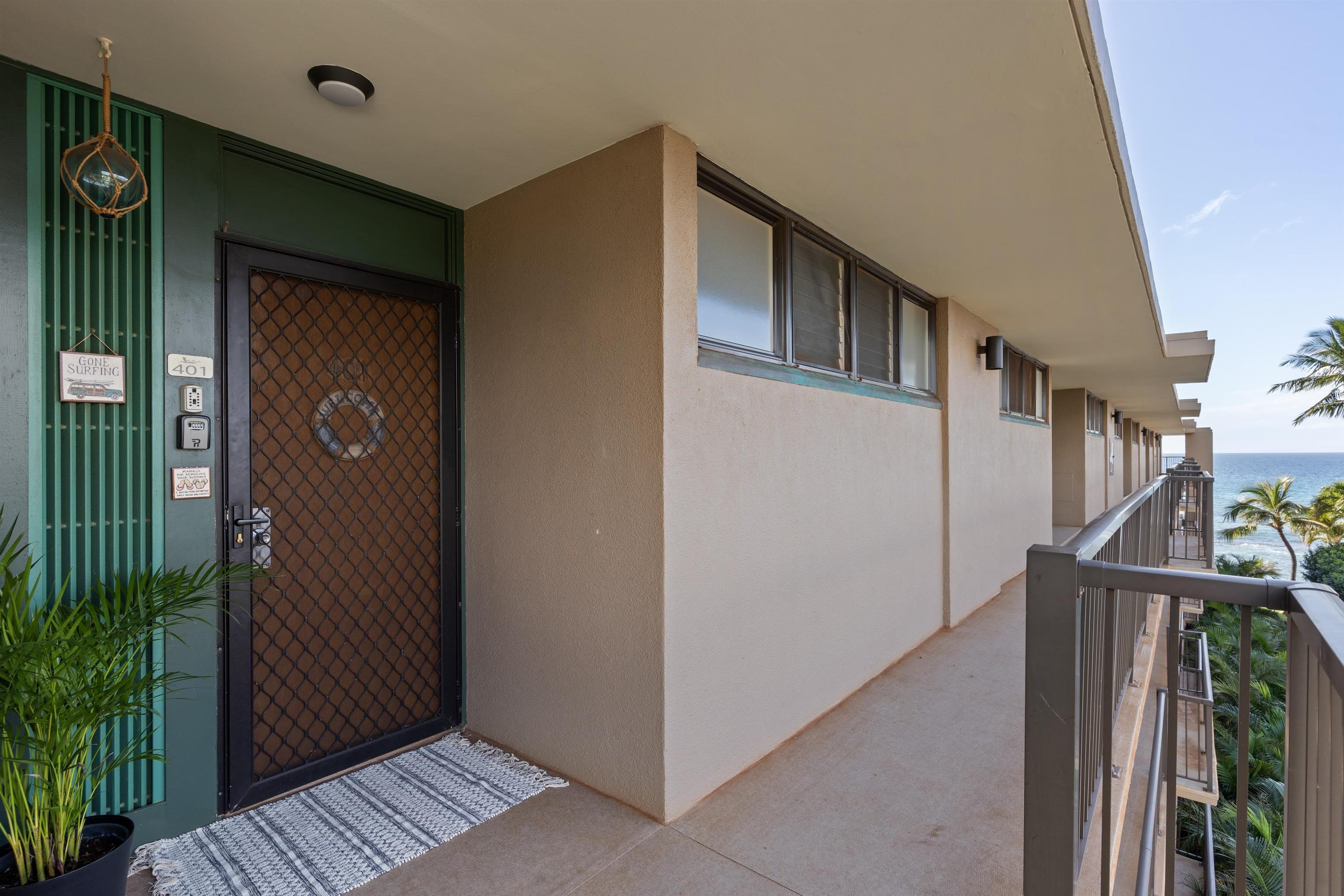 Hale Ono Loa condo # 401, Lahaina, Hawaii - photo 3 of 40