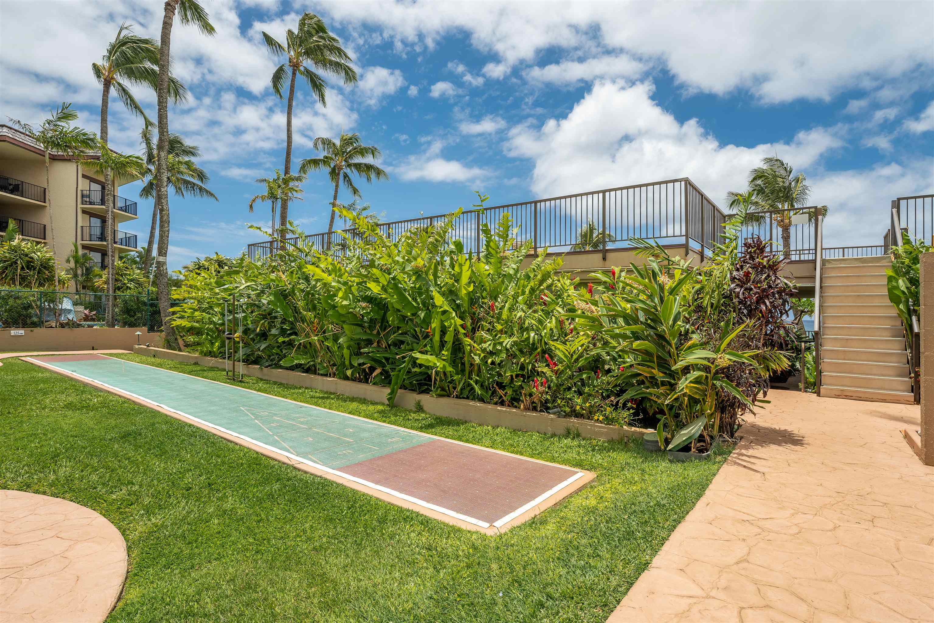 Hale Ono Loa condo # 402, Lahaina, Hawaii - photo 27 of 30