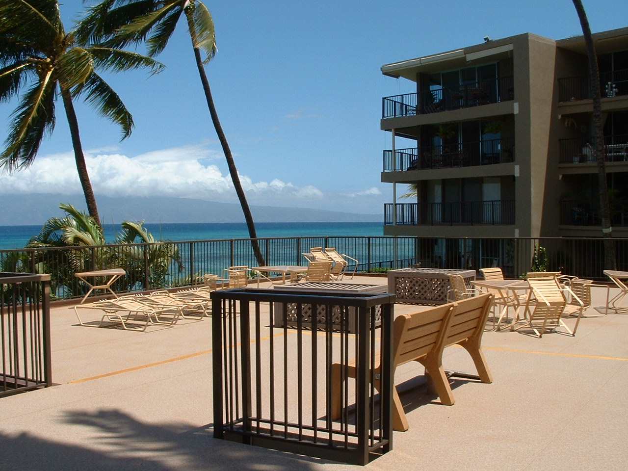 Hale Ono Loa condo # 417, Lahaina, Hawaii - photo 23 of 24