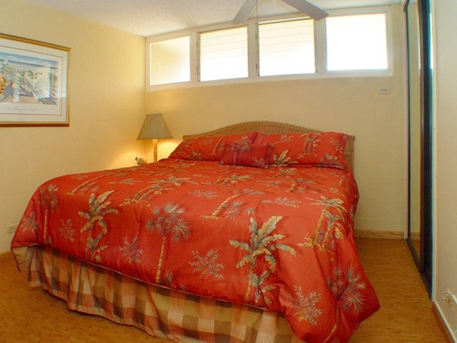 Hale Ono Loa condo # 417, Lahaina, Hawaii - photo 10 of 24